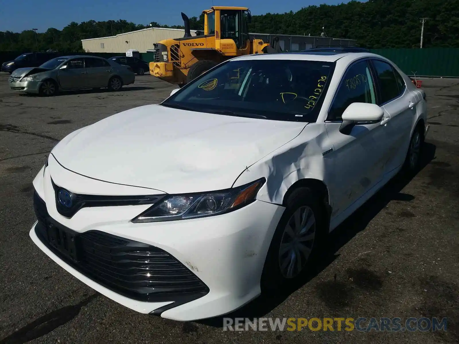 2 Photograph of a damaged car 4T1B31HK3KU508790 TOYOTA CAMRY 2019