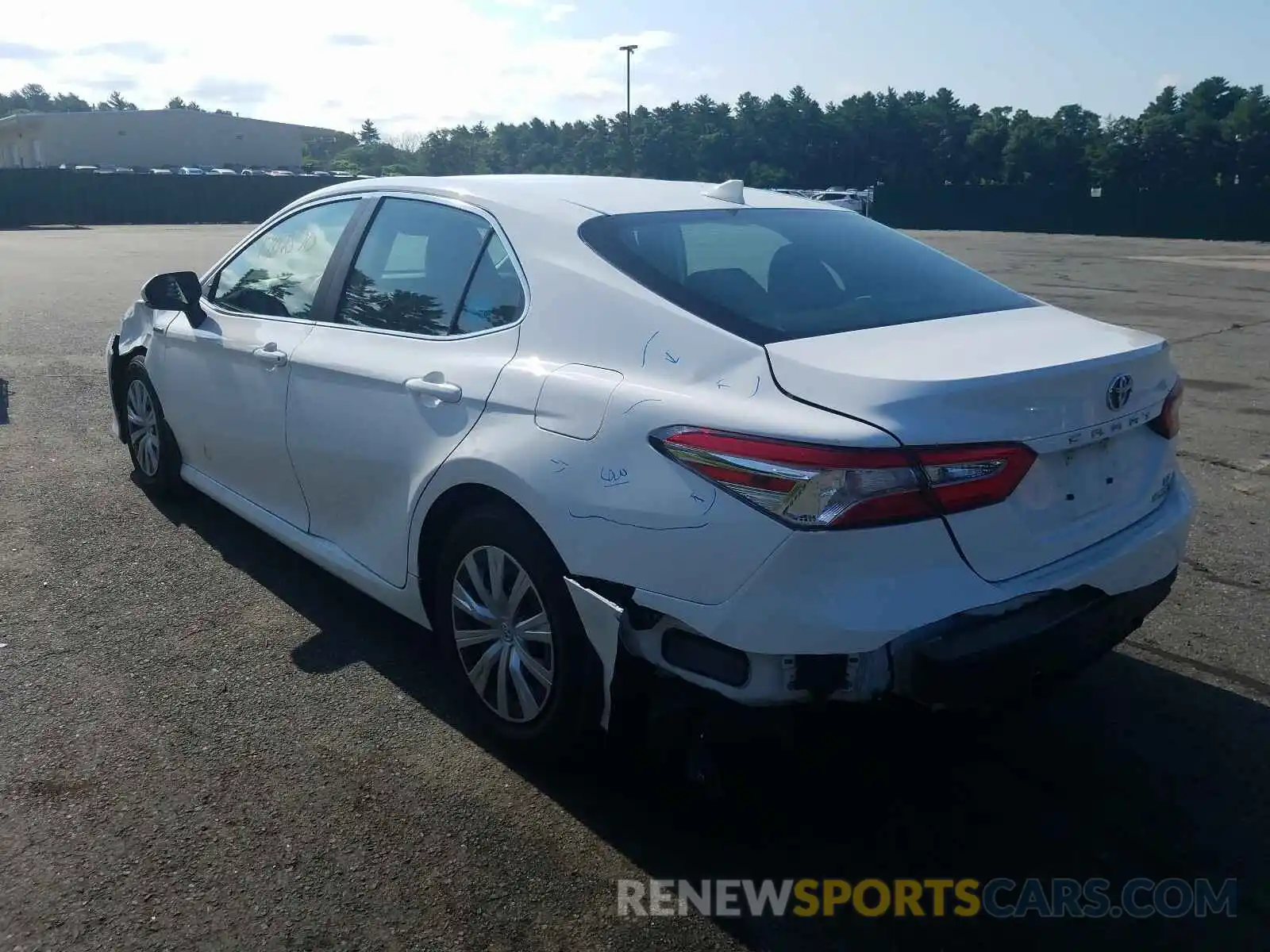 3 Photograph of a damaged car 4T1B31HK3KU508790 TOYOTA CAMRY 2019