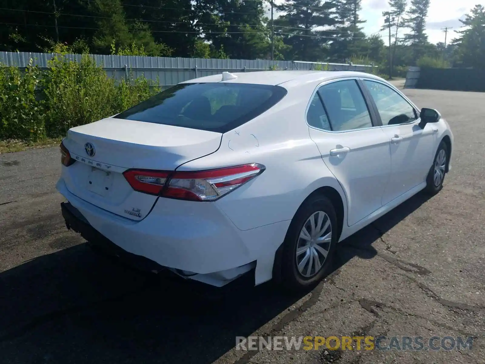 4 Photograph of a damaged car 4T1B31HK3KU508790 TOYOTA CAMRY 2019