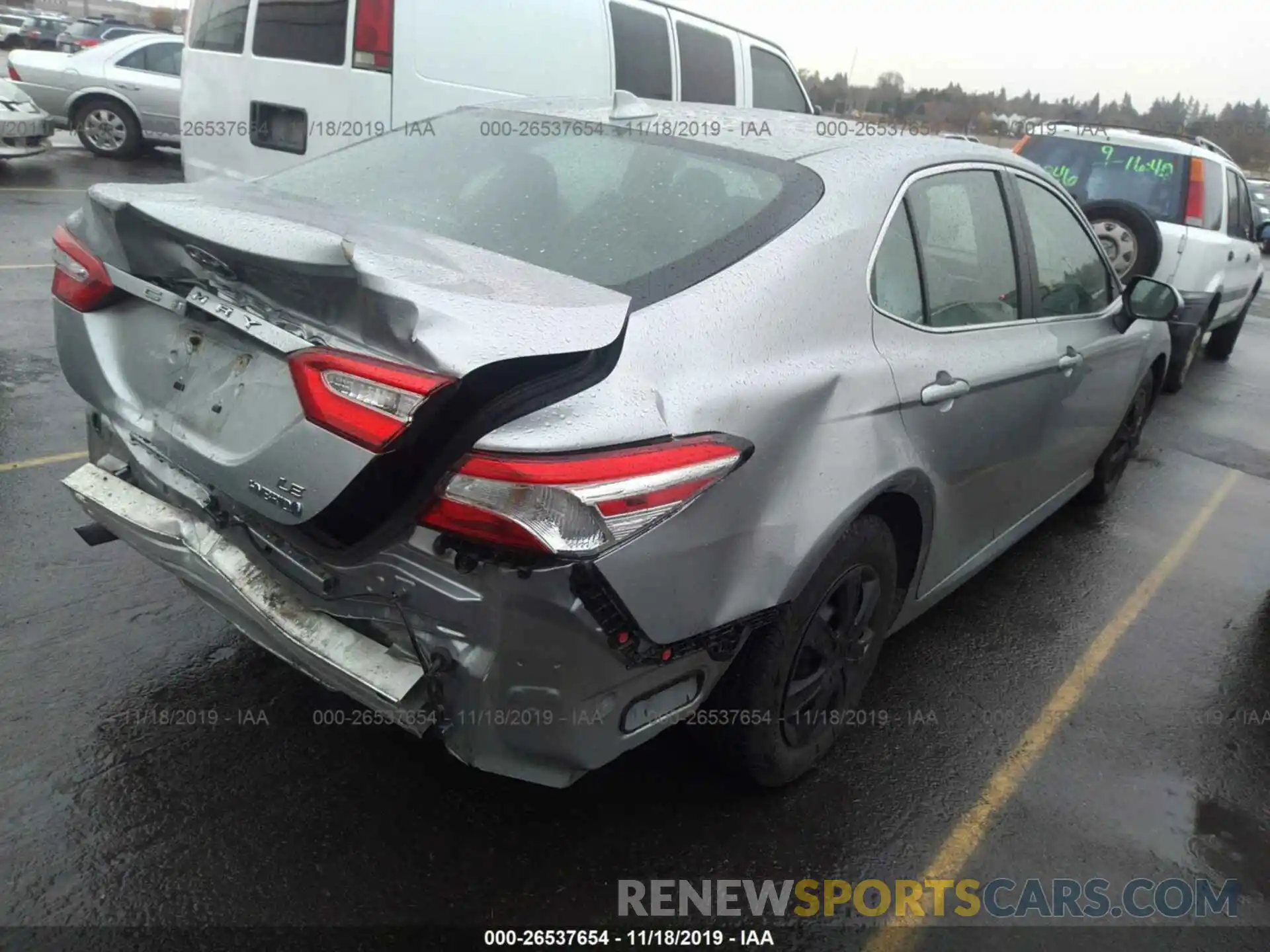 4 Photograph of a damaged car 4T1B31HK3KU509129 TOYOTA CAMRY 2019