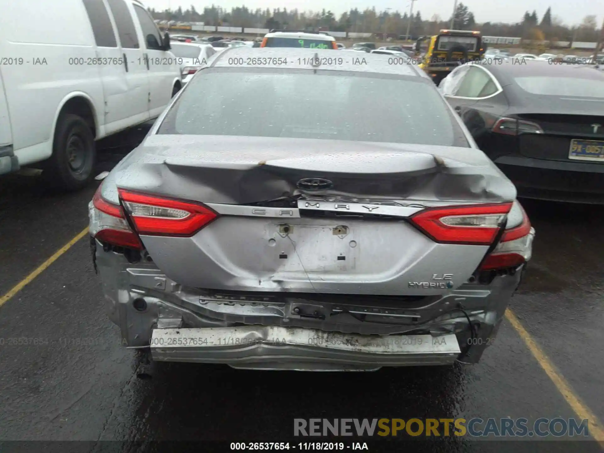 6 Photograph of a damaged car 4T1B31HK3KU509129 TOYOTA CAMRY 2019