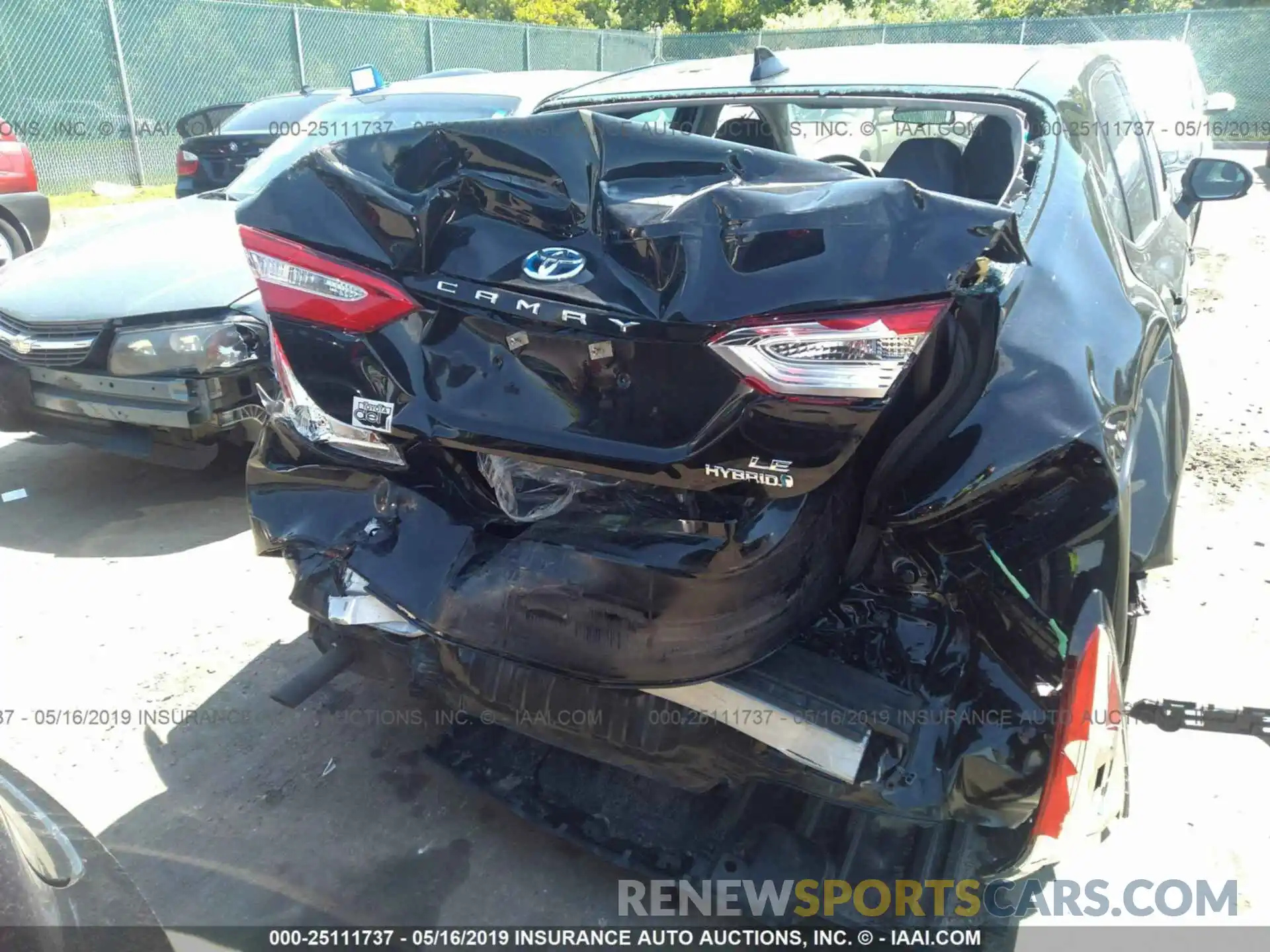 6 Photograph of a damaged car 4T1B31HK3KU509311 TOYOTA CAMRY 2019