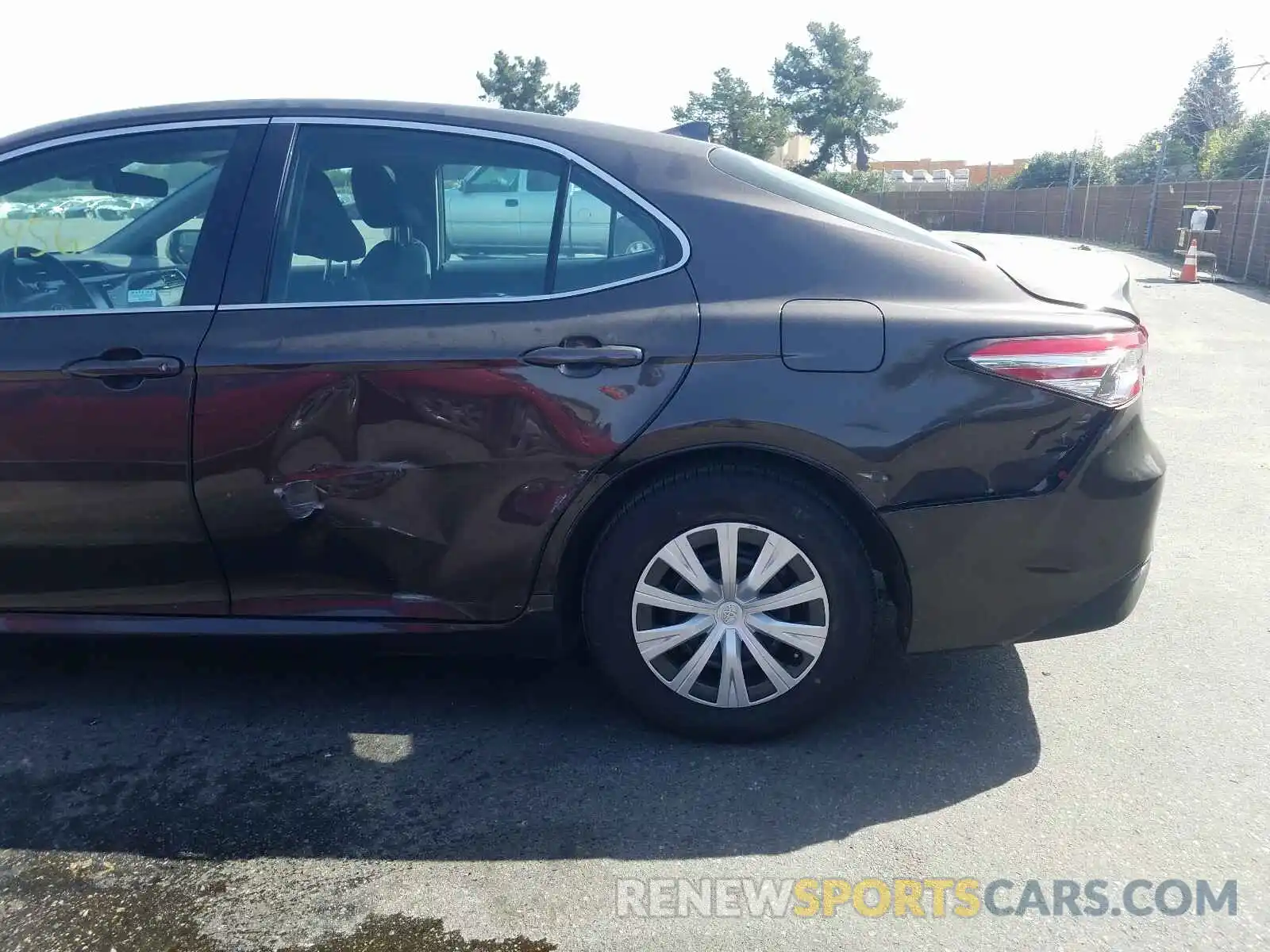 9 Photograph of a damaged car 4T1B31HK3KU510328 TOYOTA CAMRY 2019