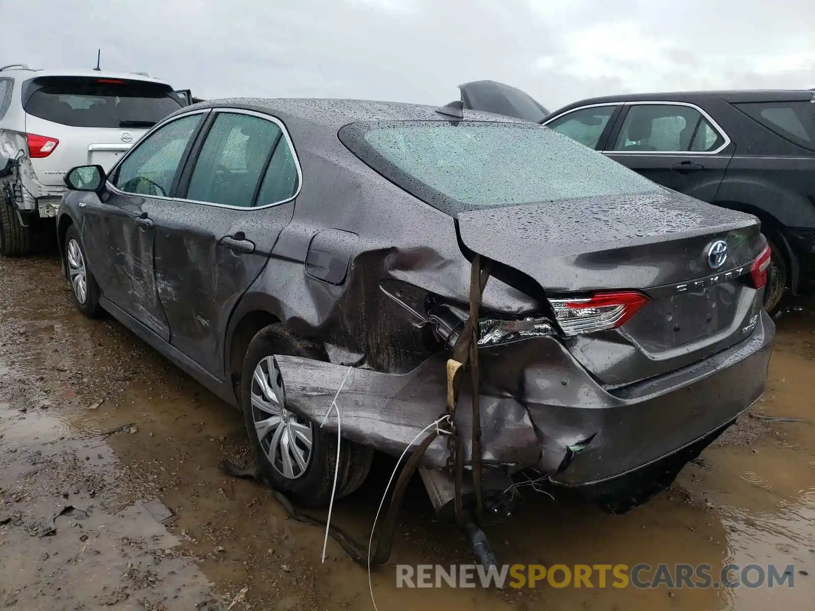 3 Photograph of a damaged car 4T1B31HK3KU510829 TOYOTA CAMRY 2019