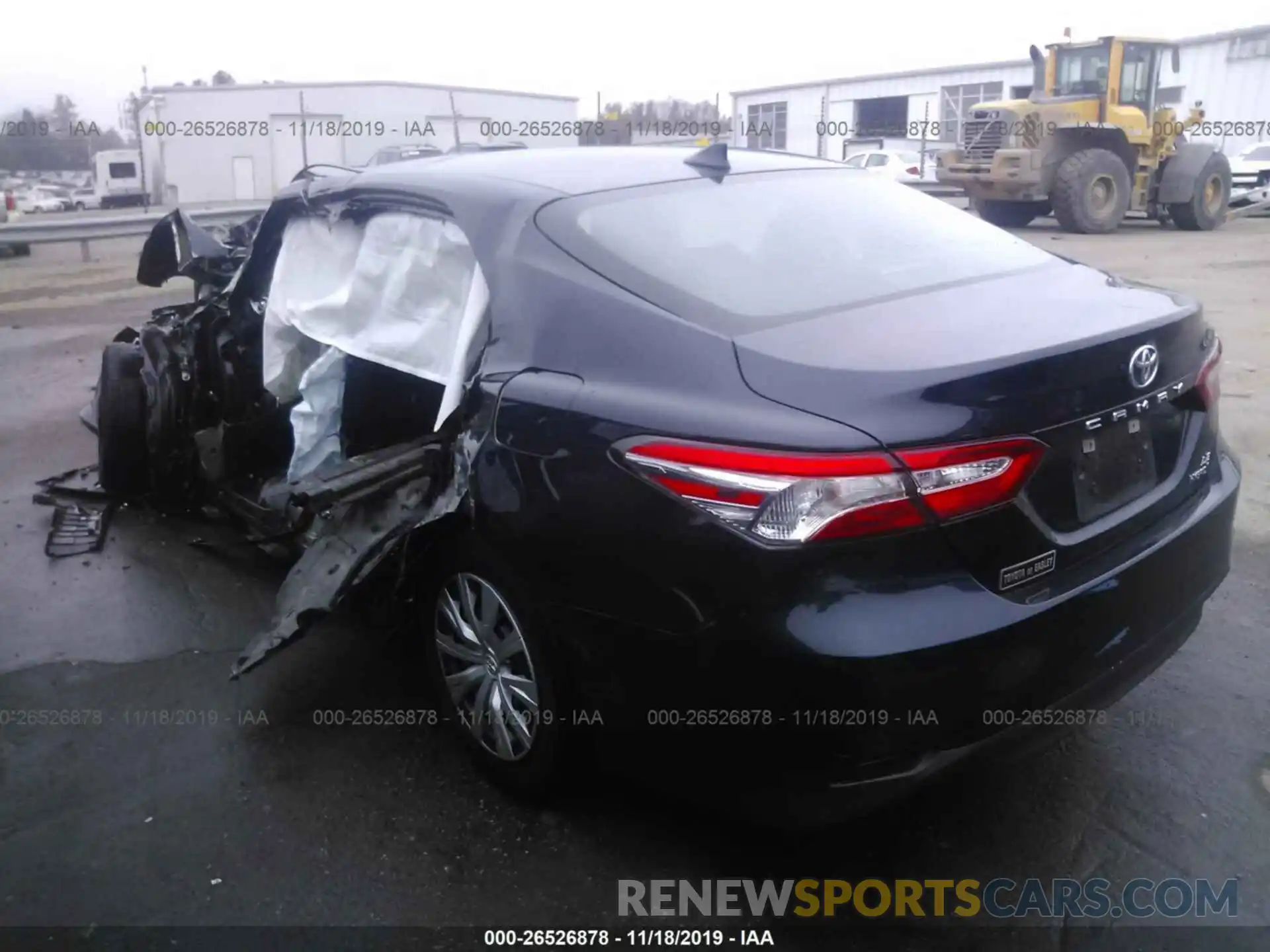 3 Photograph of a damaged car 4T1B31HK3KU511043 TOYOTA CAMRY 2019