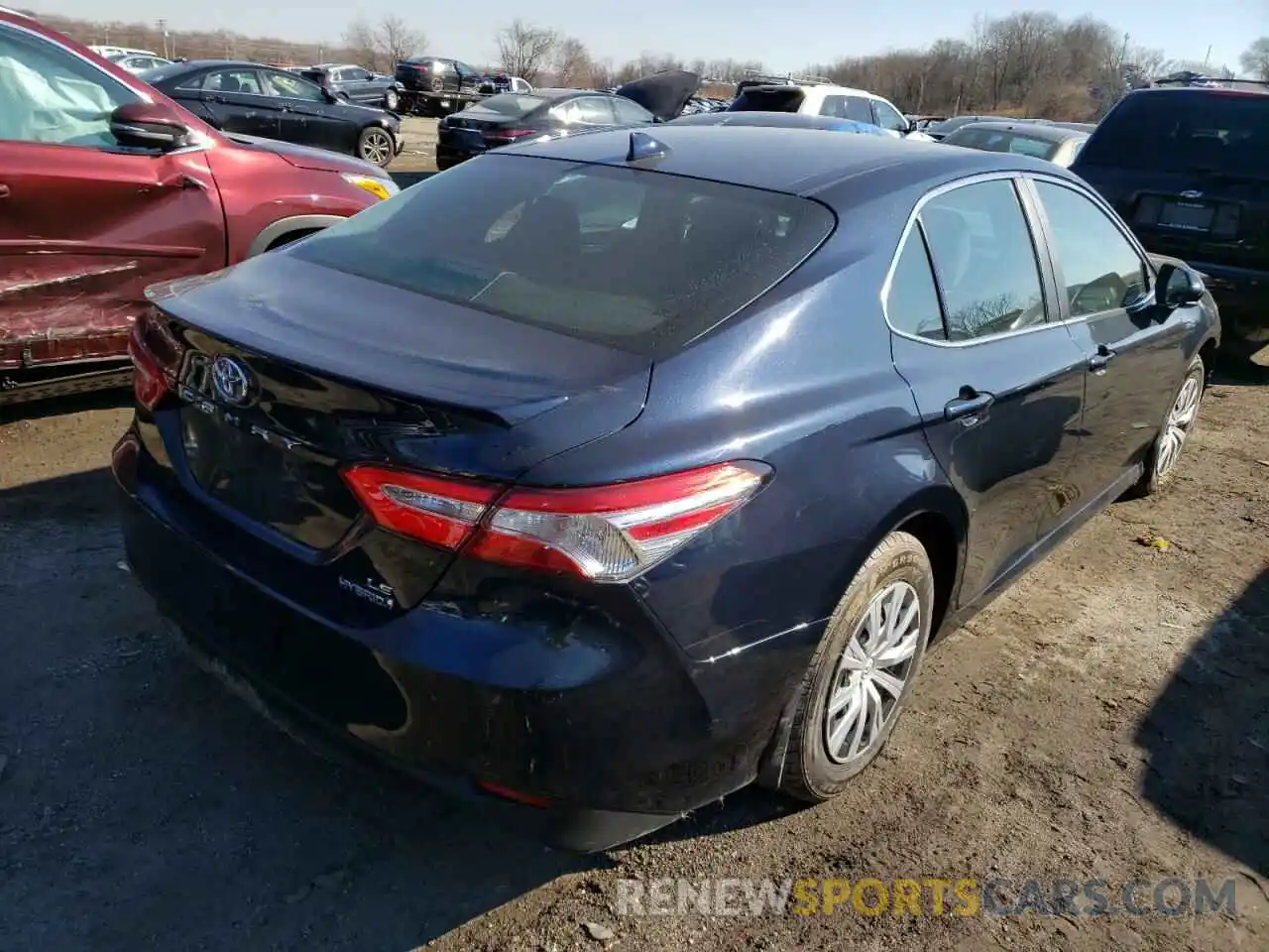 4 Photograph of a damaged car 4T1B31HK3KU511933 TOYOTA CAMRY 2019