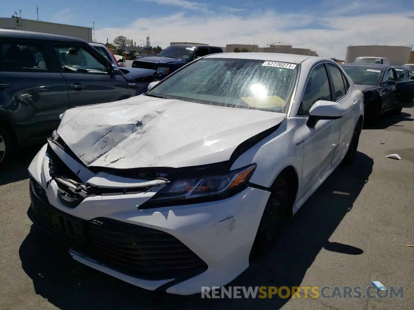 2 Photograph of a damaged car 4T1B31HK3KU512595 TOYOTA CAMRY 2019