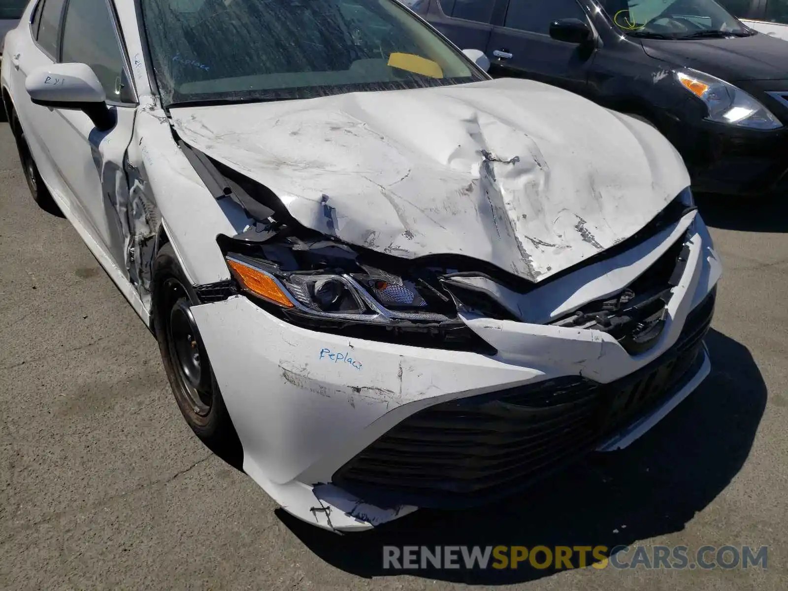 9 Photograph of a damaged car 4T1B31HK3KU512595 TOYOTA CAMRY 2019