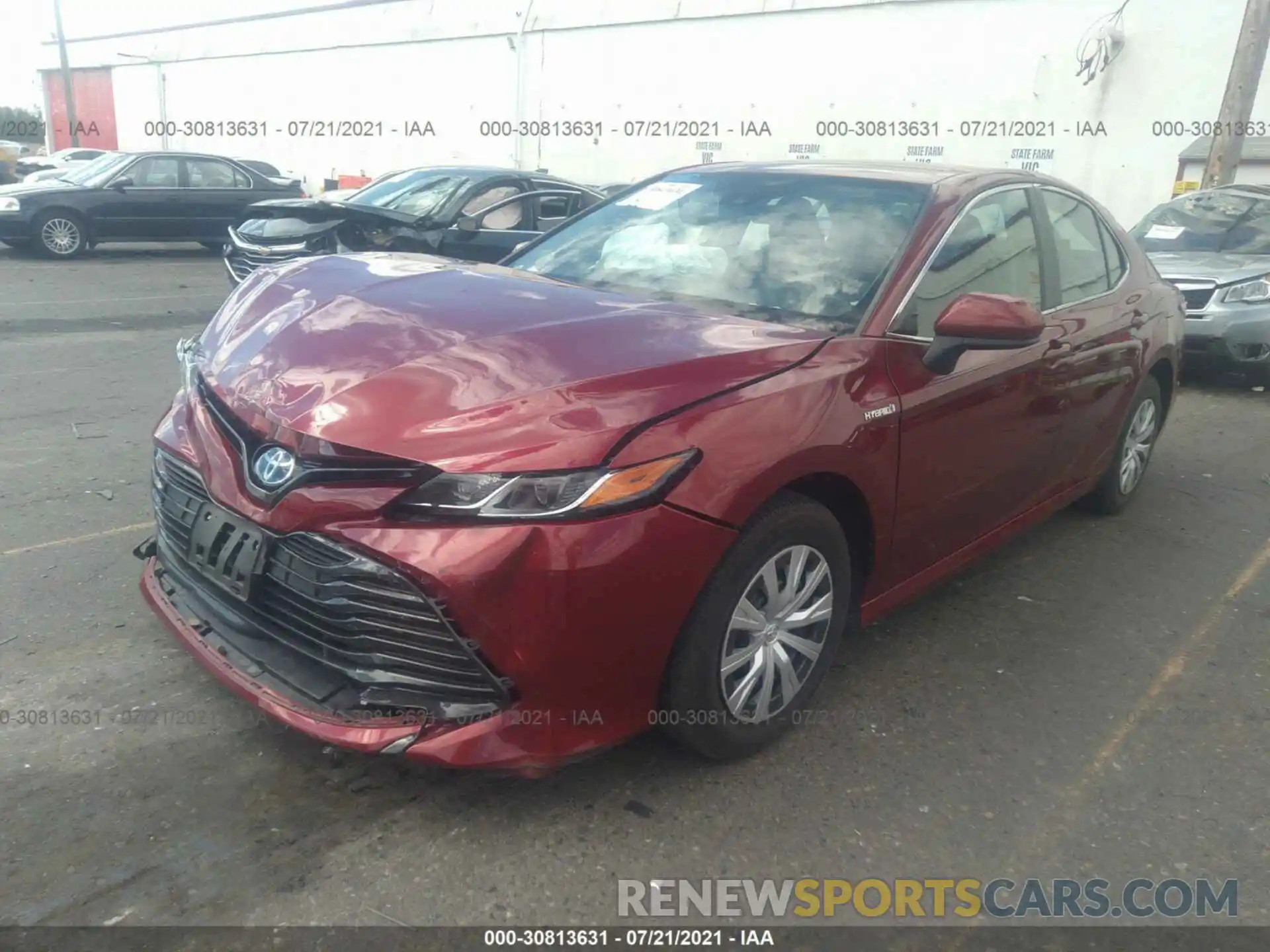 2 Photograph of a damaged car 4T1B31HK3KU513097 TOYOTA CAMRY 2019