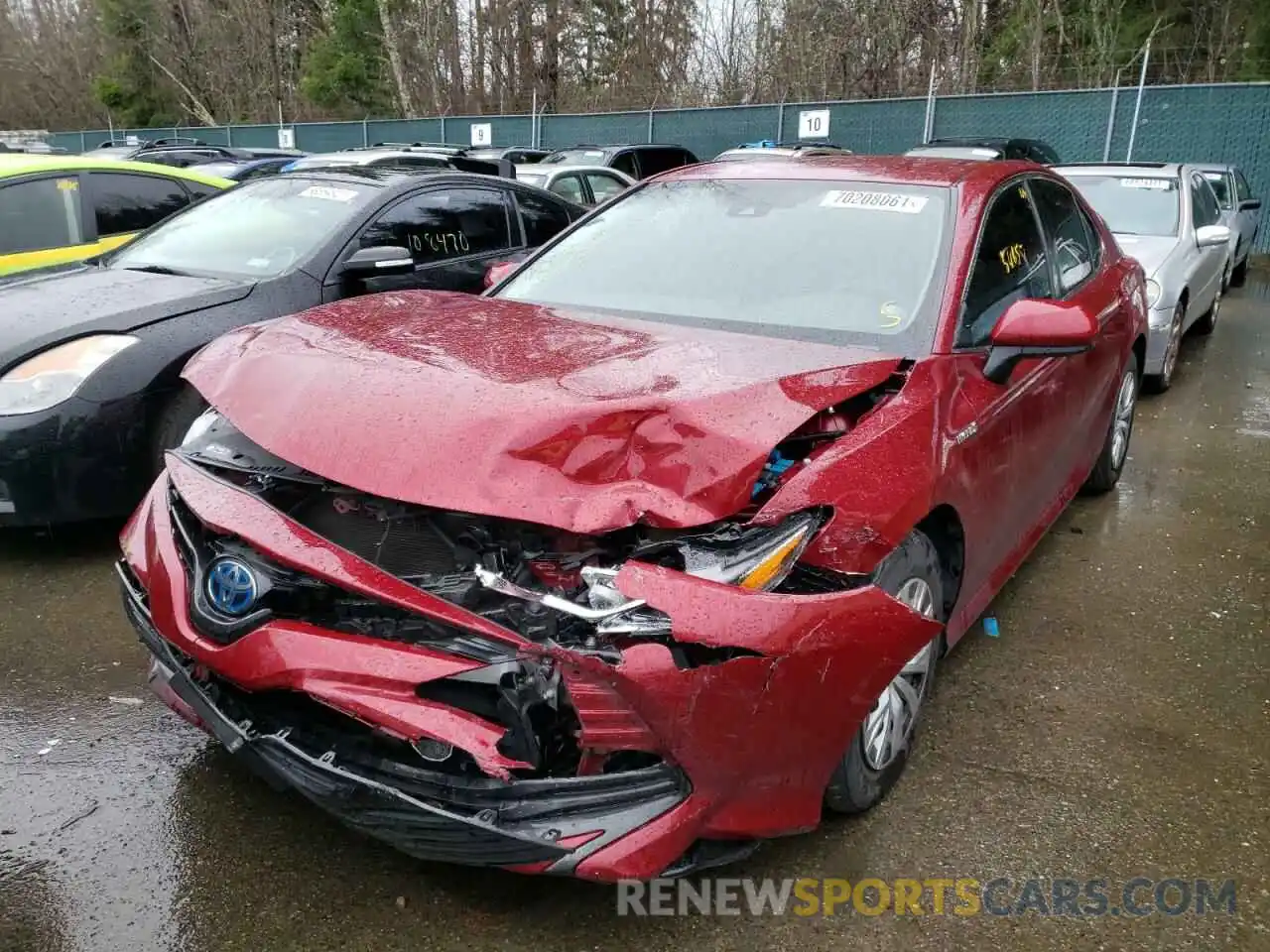 2 Photograph of a damaged car 4T1B31HK3KU515710 TOYOTA CAMRY 2019