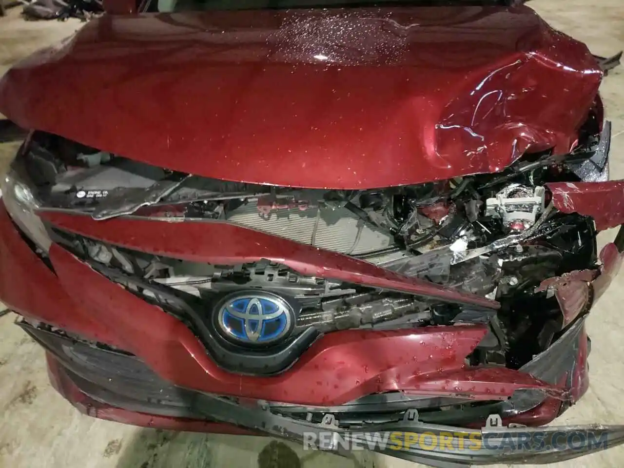 9 Photograph of a damaged car 4T1B31HK3KU515710 TOYOTA CAMRY 2019