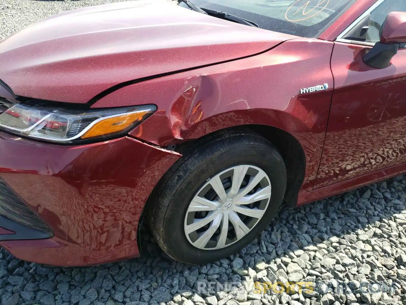 9 Photograph of a damaged car 4T1B31HK3KU516906 TOYOTA CAMRY 2019