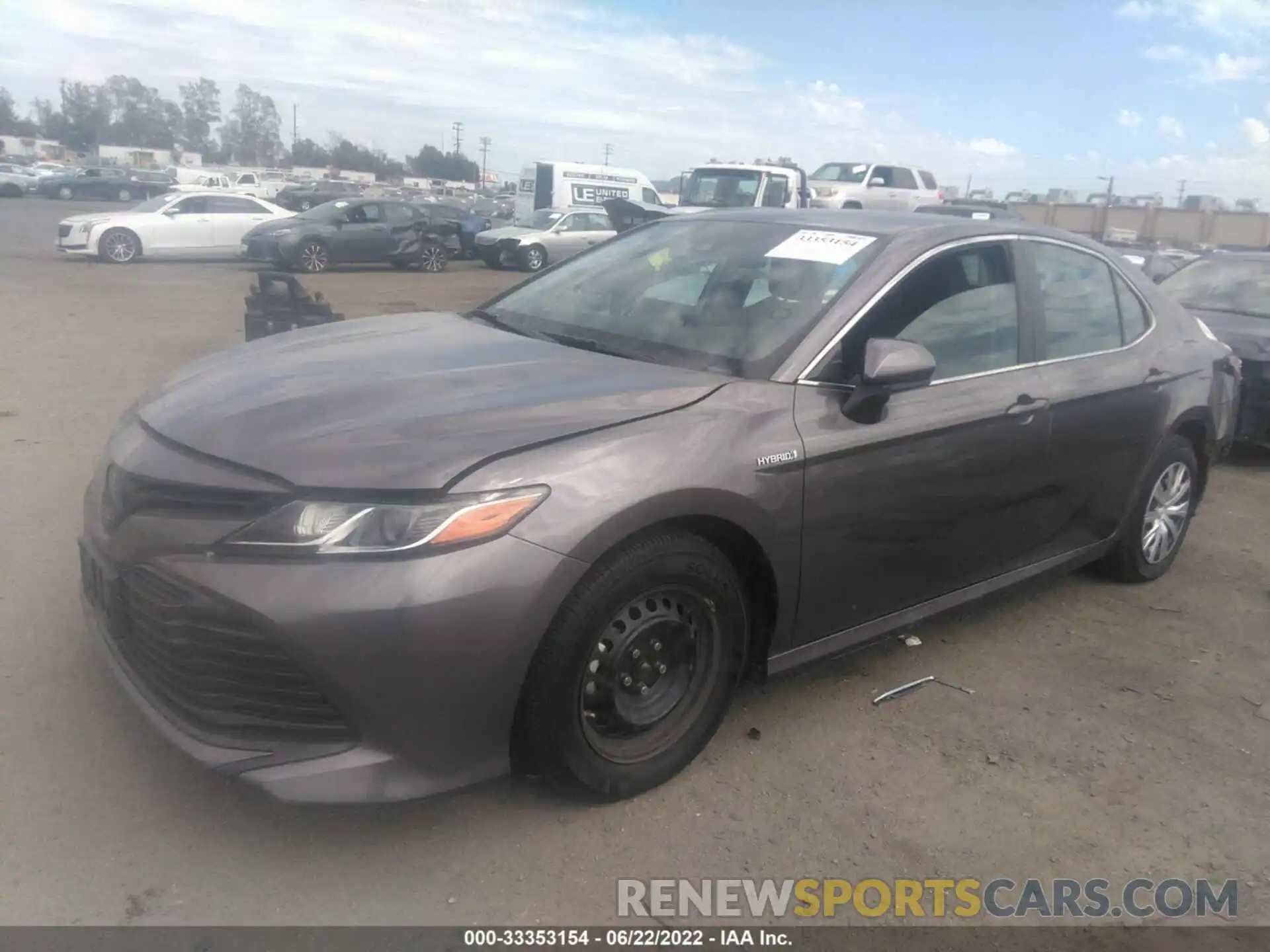 2 Photograph of a damaged car 4T1B31HK3KU517750 TOYOTA CAMRY 2019