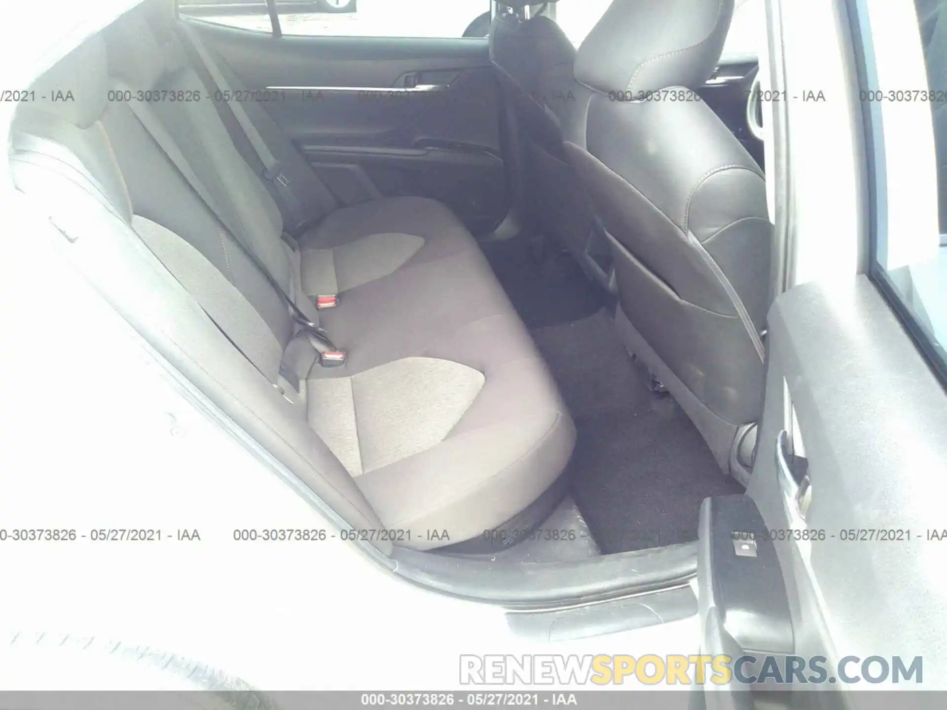 8 Photograph of a damaged car 4T1B31HK4KU004877 TOYOTA CAMRY 2019