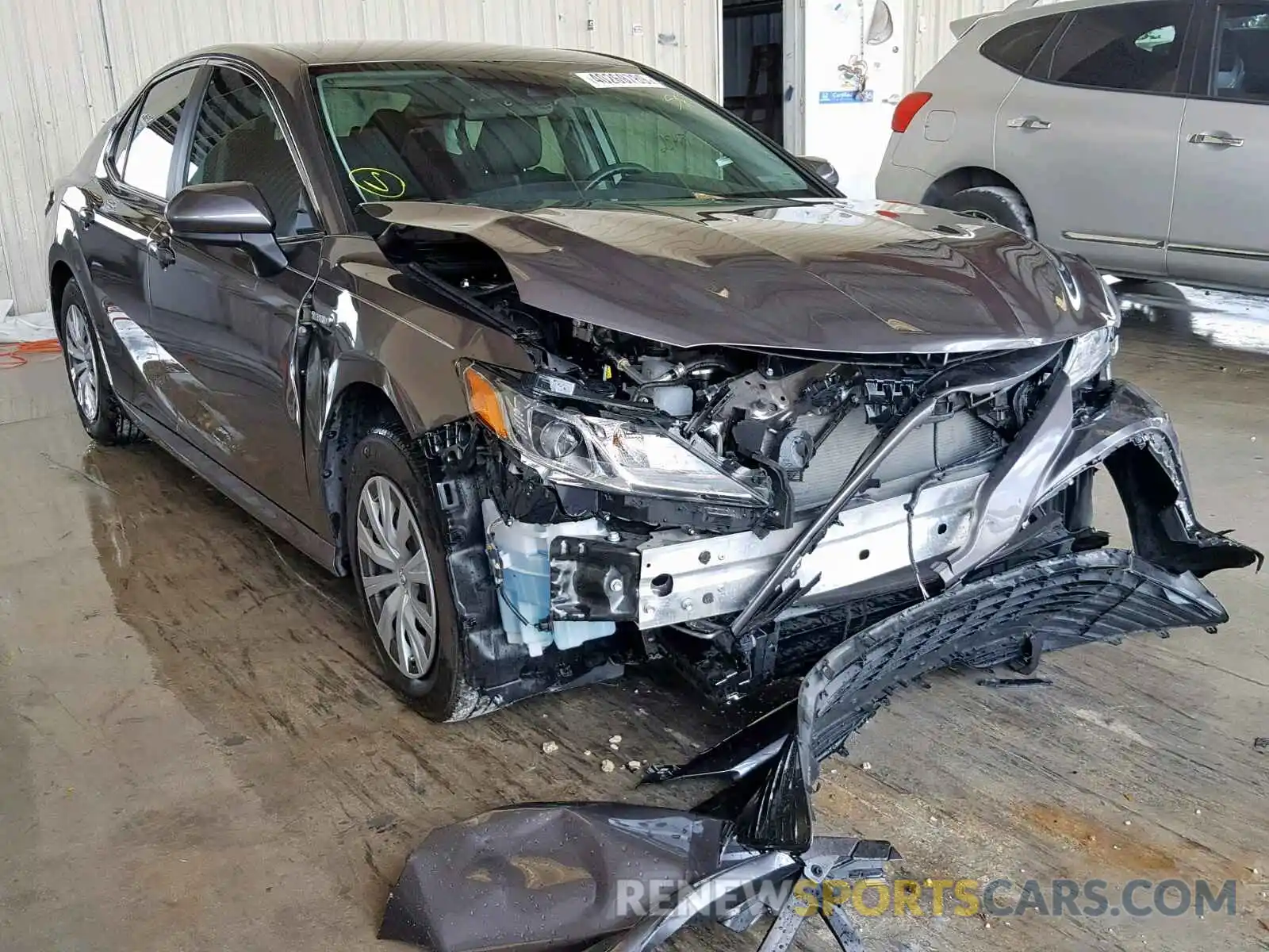 1 Photograph of a damaged car 4T1B31HK4KU005155 TOYOTA CAMRY 2019