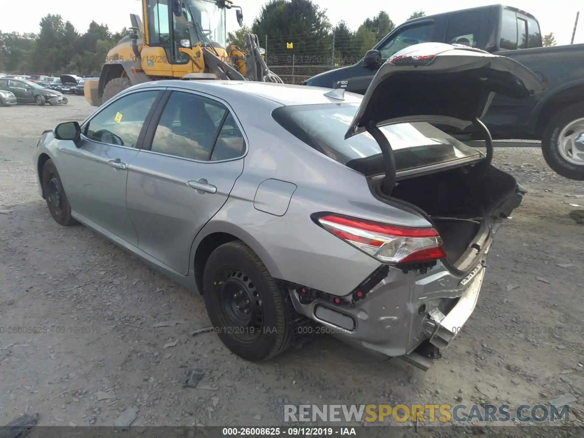 3 Photograph of a damaged car 4T1B31HK4KU006323 TOYOTA CAMRY 2019