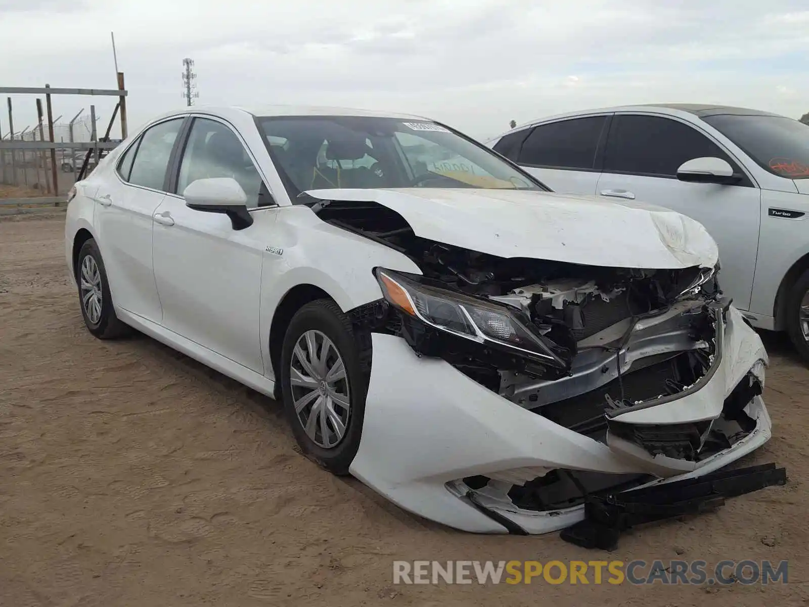 1 Photograph of a damaged car 4T1B31HK4KU006659 TOYOTA CAMRY 2019