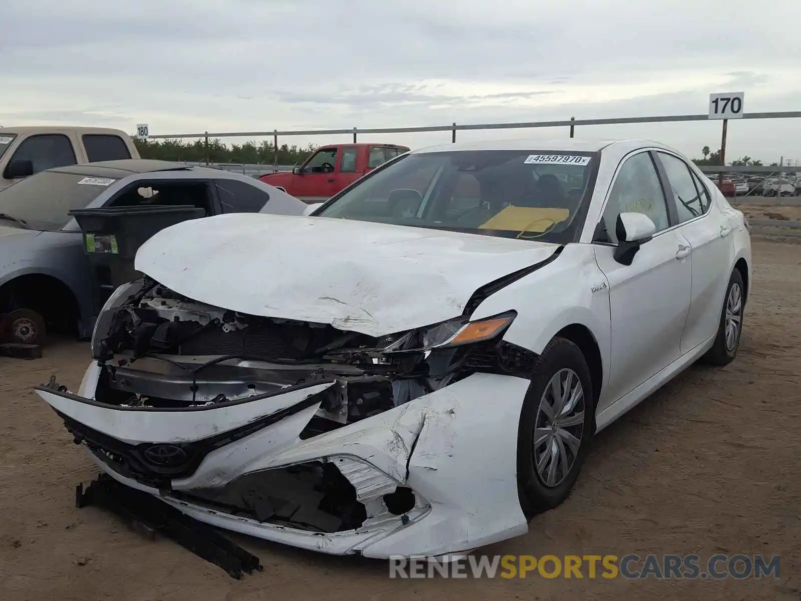 2 Photograph of a damaged car 4T1B31HK4KU006659 TOYOTA CAMRY 2019