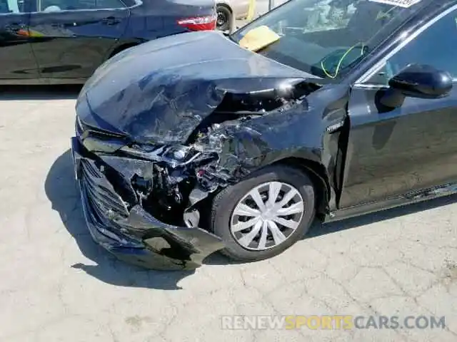 9 Photograph of a damaged car 4T1B31HK4KU006855 TOYOTA CAMRY 2019