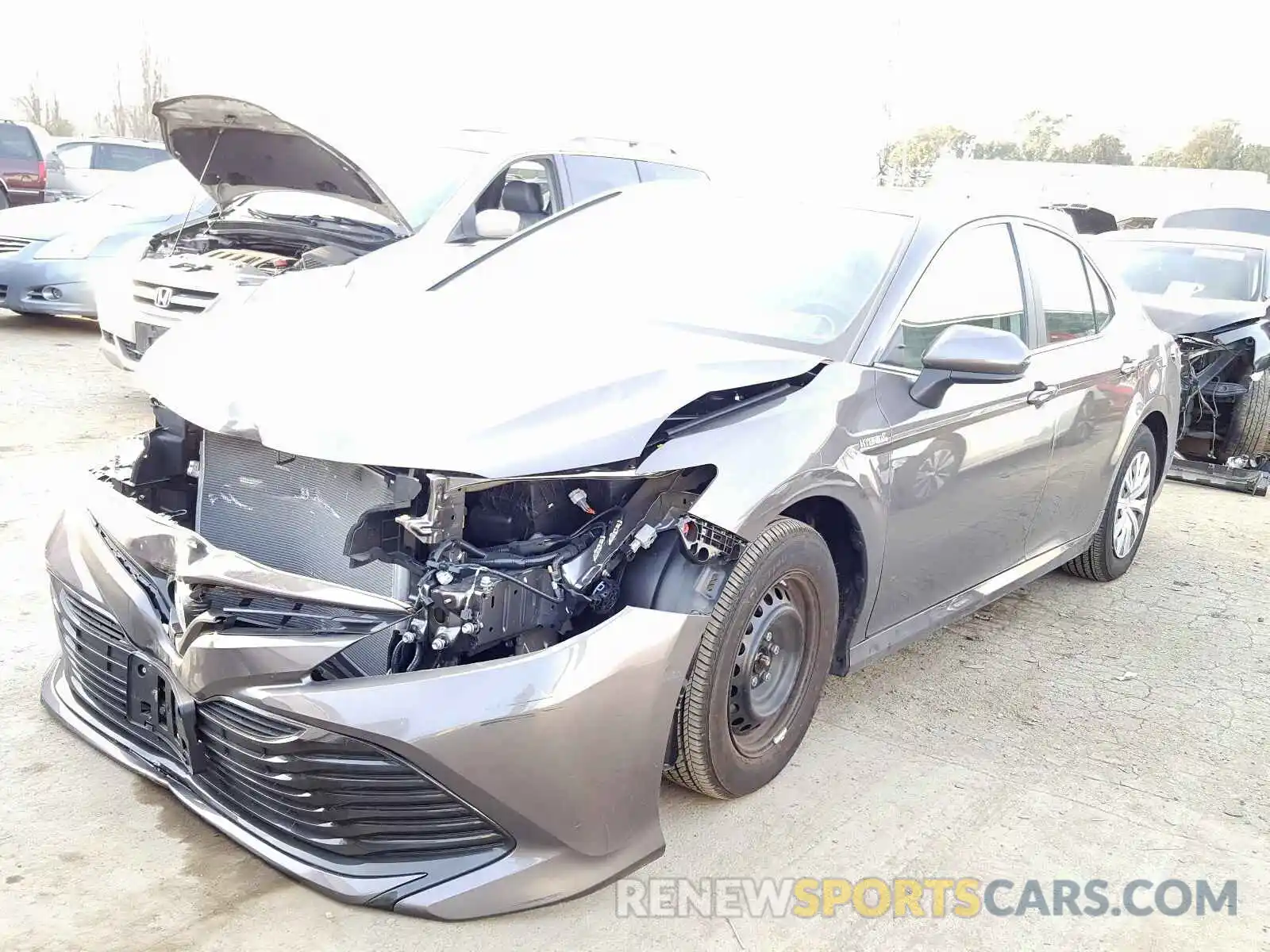 2 Photograph of a damaged car 4T1B31HK4KU006970 TOYOTA CAMRY 2019