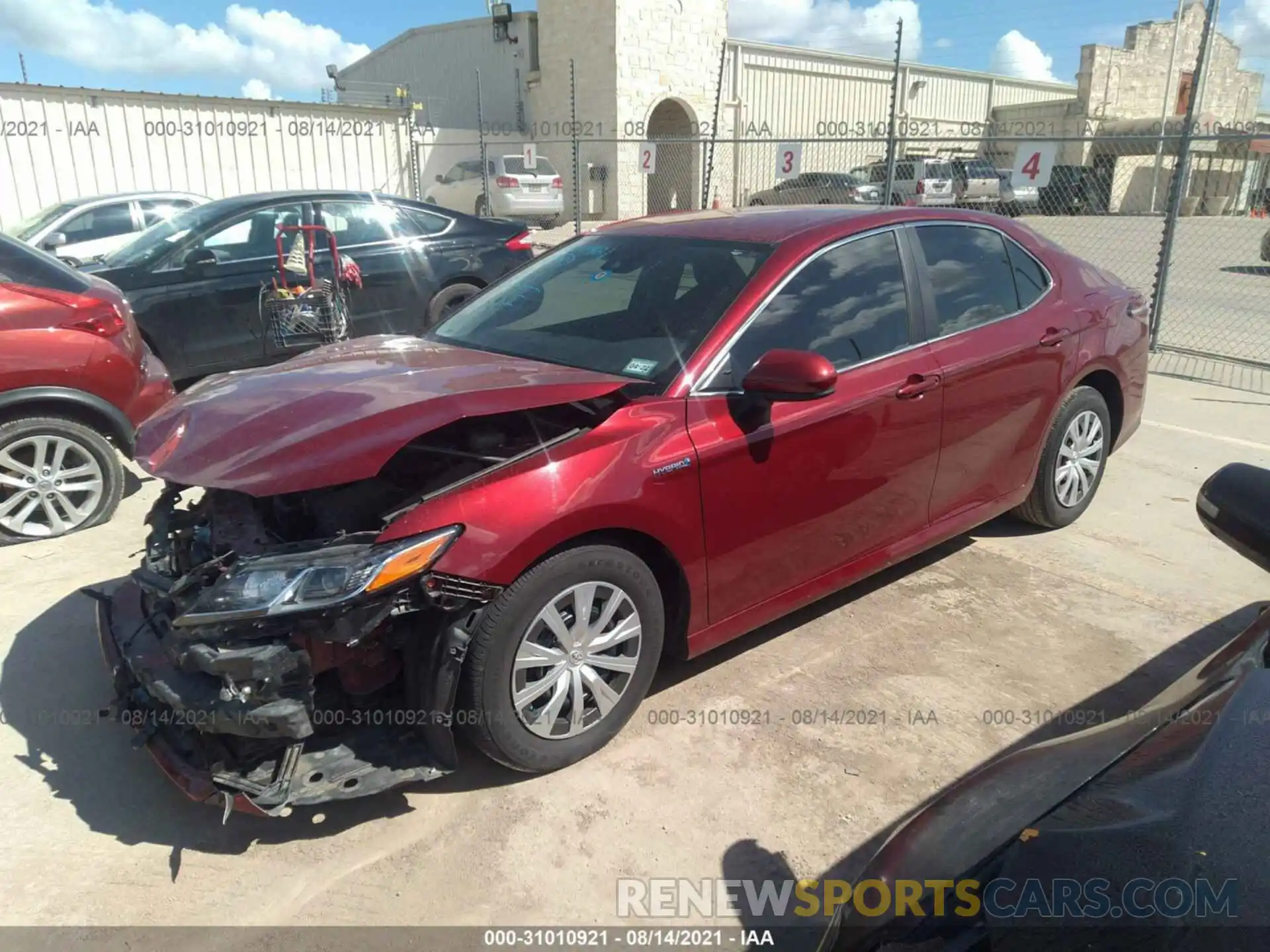 2 Photograph of a damaged car 4T1B31HK4KU007536 TOYOTA CAMRY 2019