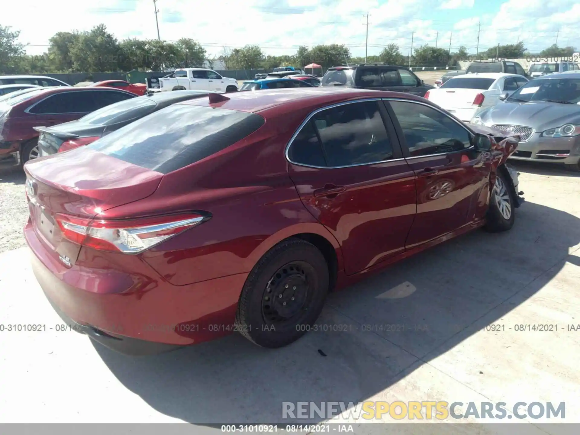 4 Photograph of a damaged car 4T1B31HK4KU007536 TOYOTA CAMRY 2019