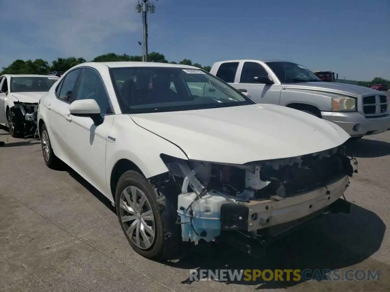 9 Photograph of a damaged car 4T1B31HK4KU008198 TOYOTA CAMRY 2019