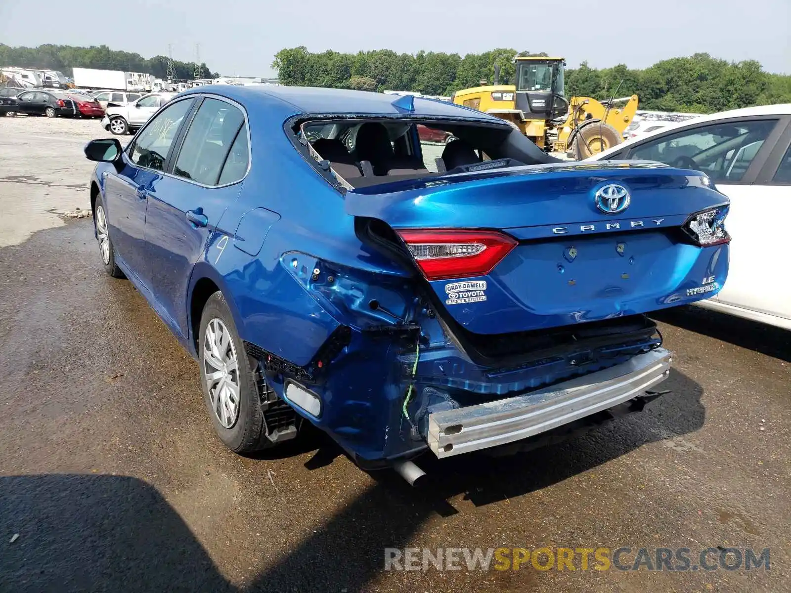 3 Photograph of a damaged car 4T1B31HK4KU008461 TOYOTA CAMRY 2019