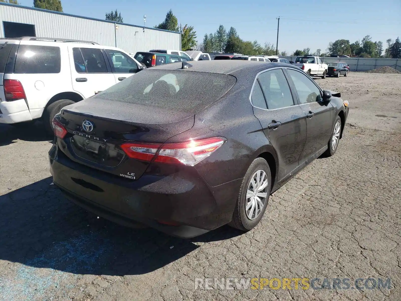 4 Photograph of a damaged car 4T1B31HK4KU509074 TOYOTA CAMRY 2019