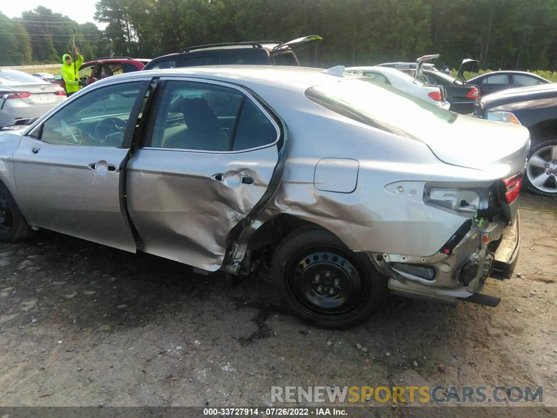 6 Photograph of a damaged car 4T1B31HK4KU510502 TOYOTA CAMRY 2019