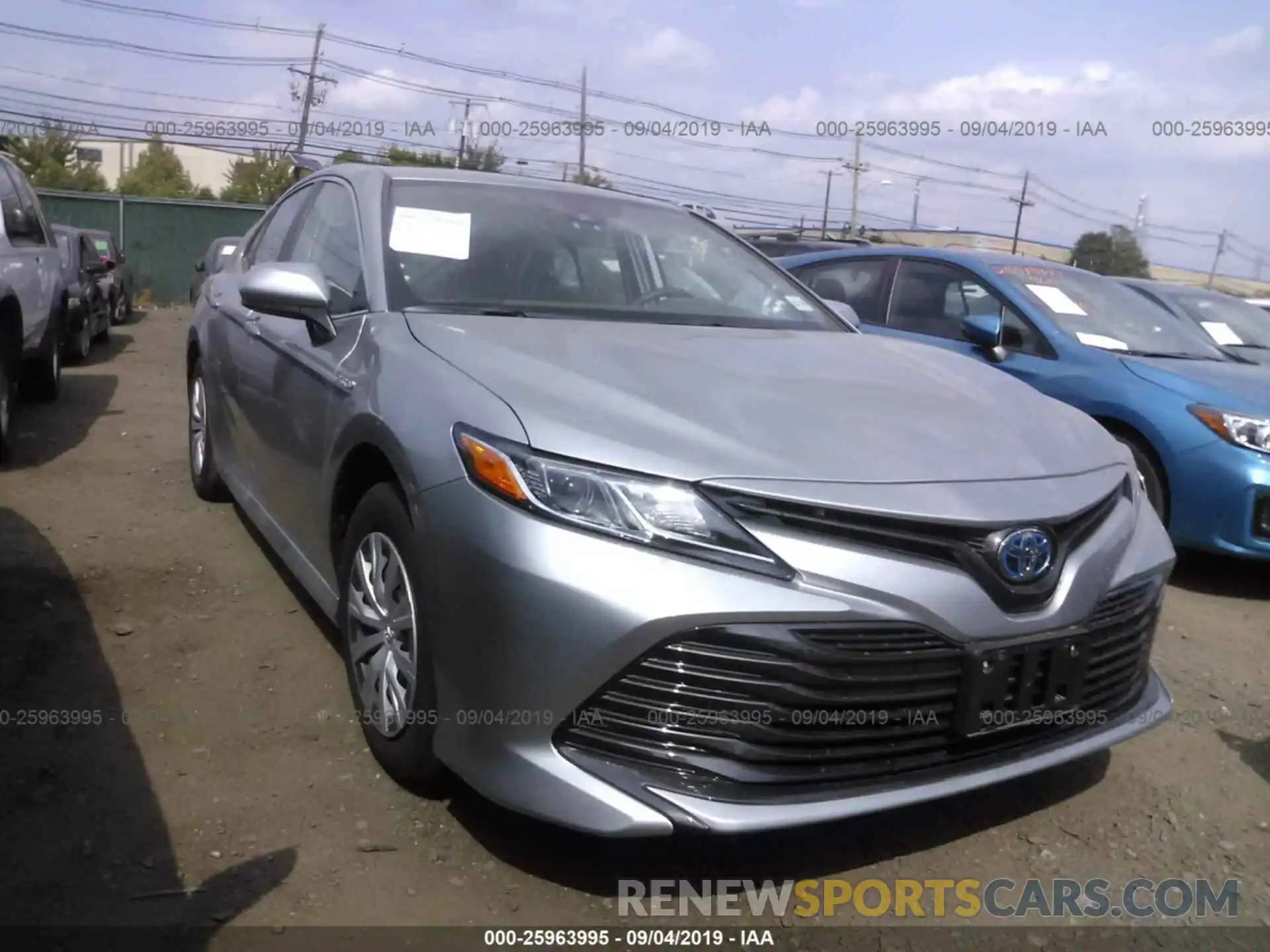 1 Photograph of a damaged car 4T1B31HK4KU510998 TOYOTA CAMRY 2019