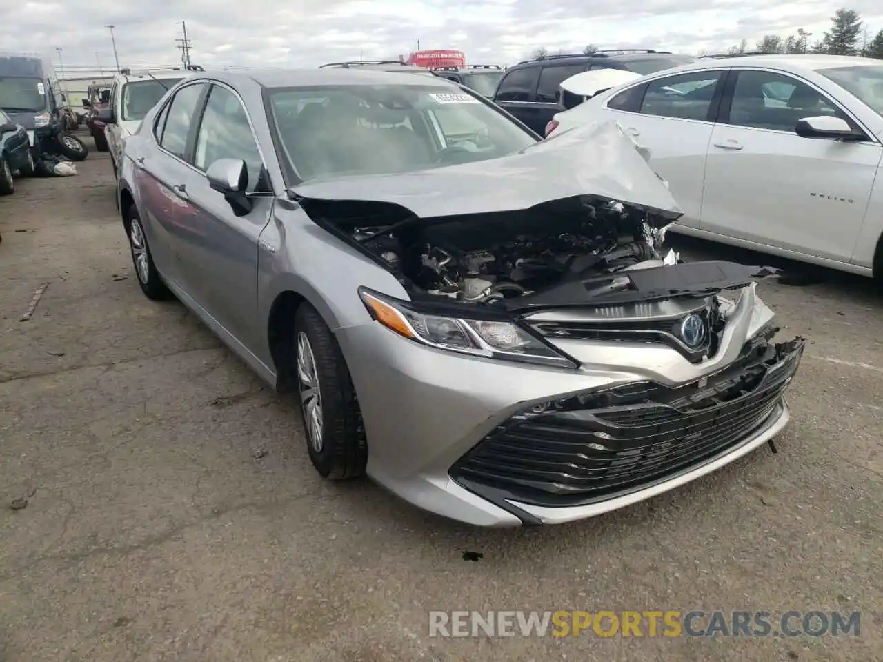 1 Photograph of a damaged car 4T1B31HK4KU512928 TOYOTA CAMRY 2019