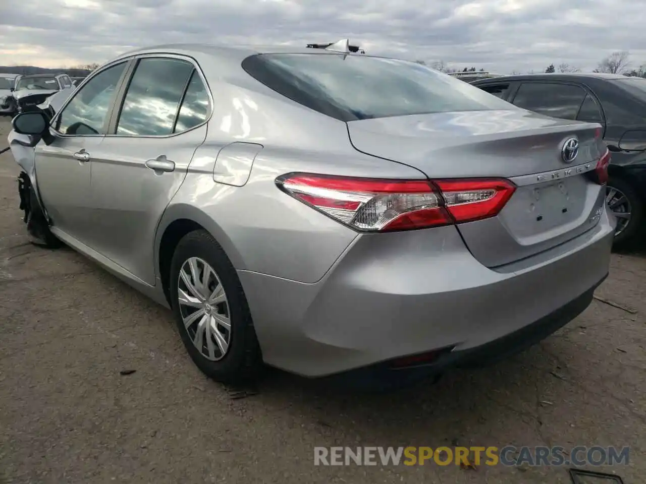 3 Photograph of a damaged car 4T1B31HK4KU512928 TOYOTA CAMRY 2019