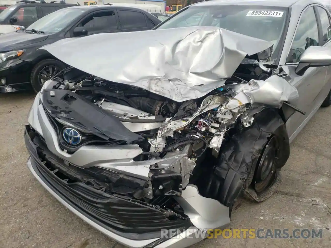 9 Photograph of a damaged car 4T1B31HK4KU512928 TOYOTA CAMRY 2019