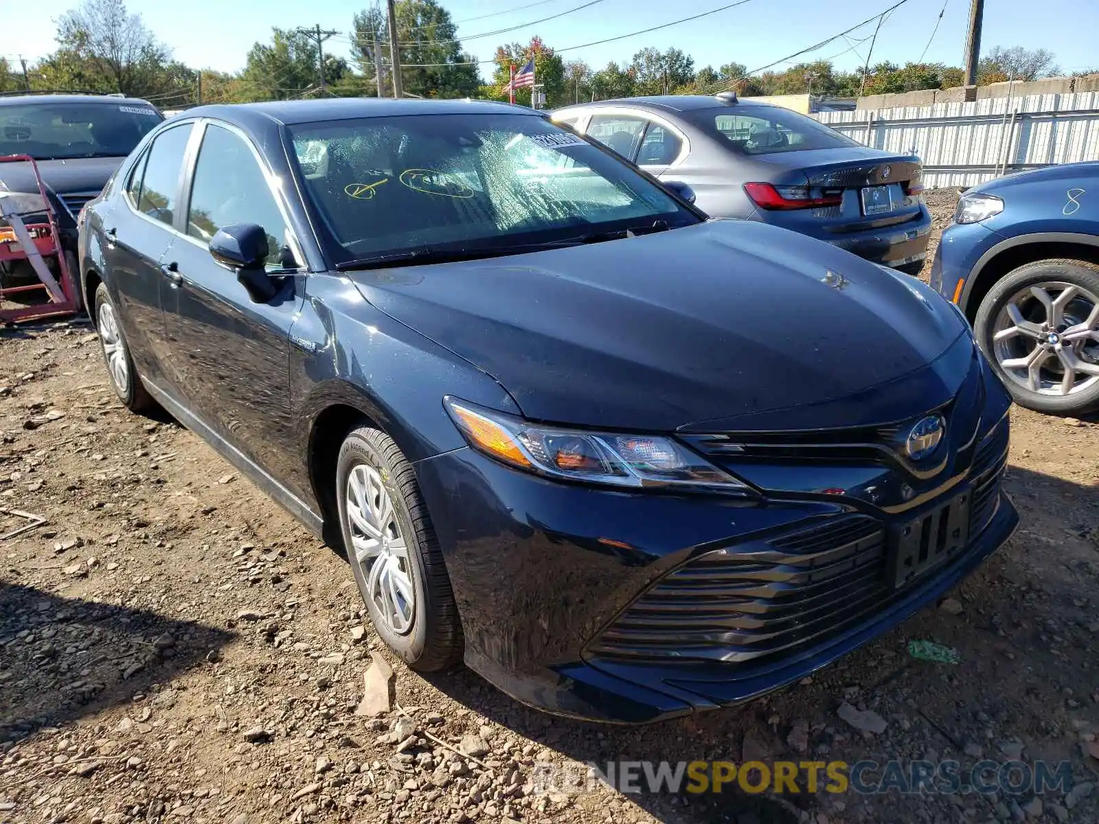 1 Photograph of a damaged car 4T1B31HK4KU515165 TOYOTA CAMRY 2019