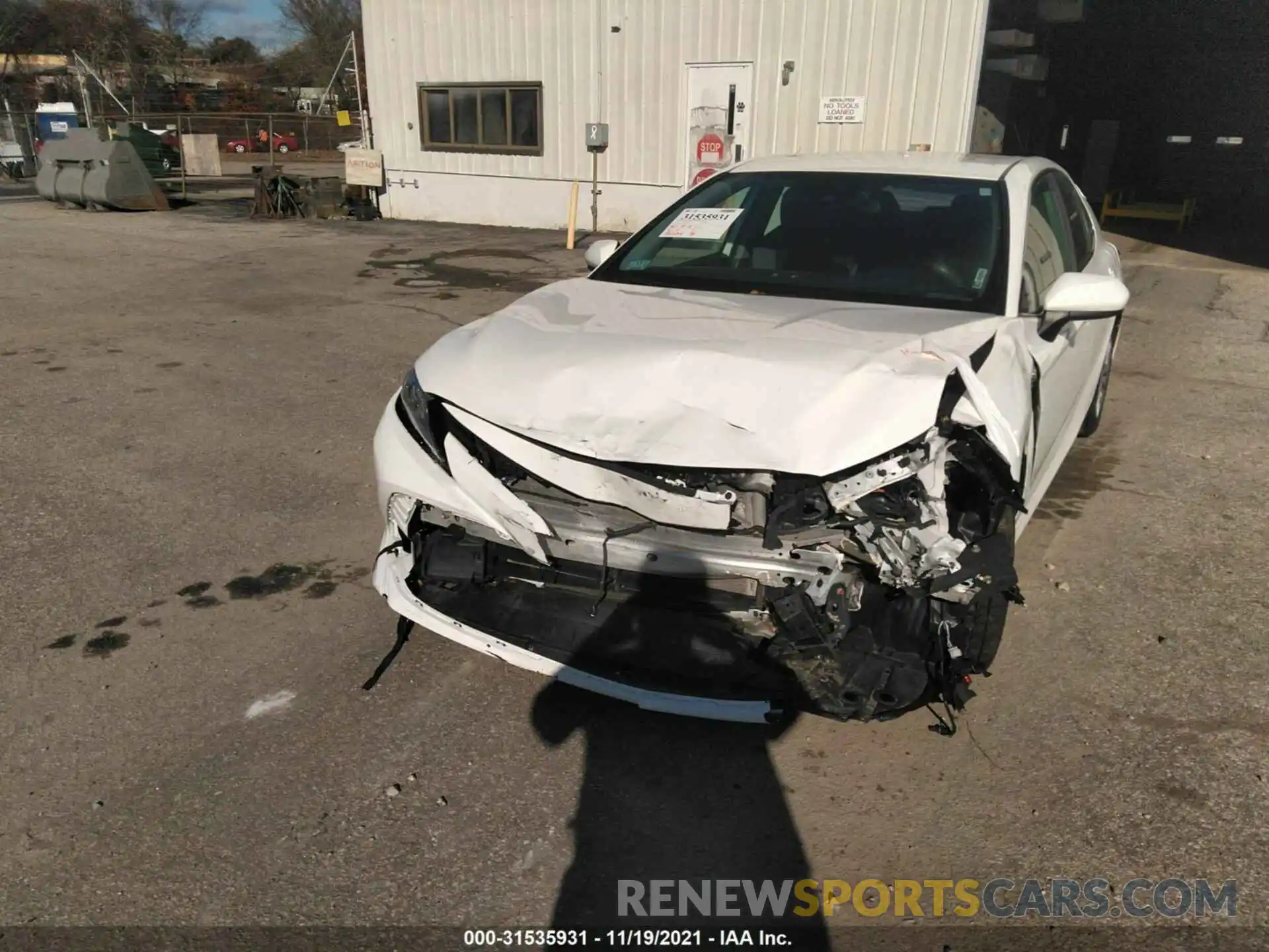 6 Photograph of a damaged car 4T1B31HK5KU005245 TOYOTA CAMRY 2019