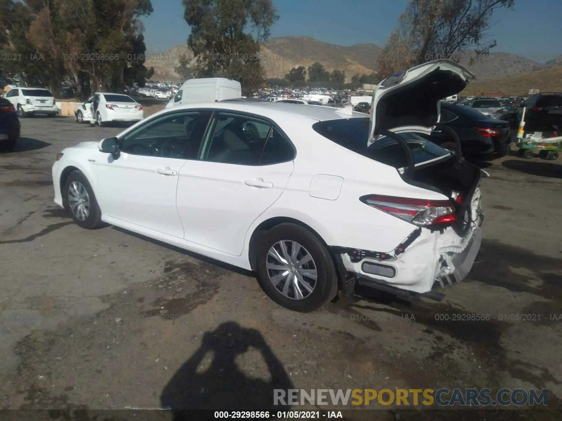 3 Photograph of a damaged car 4T1B31HK5KU005603 TOYOTA CAMRY 2019