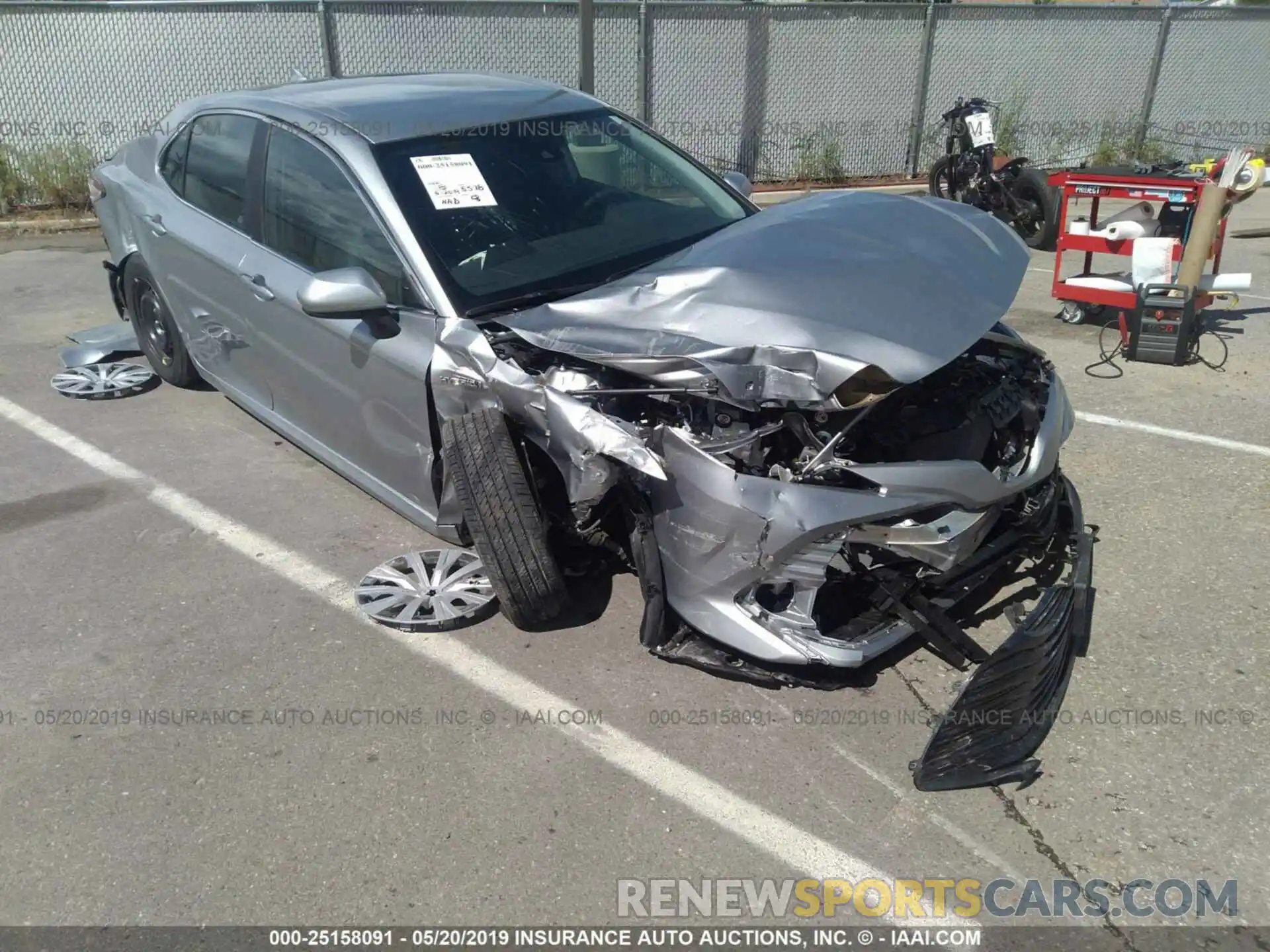 1 Photograph of a damaged car 4T1B31HK5KU005665 TOYOTA CAMRY 2019