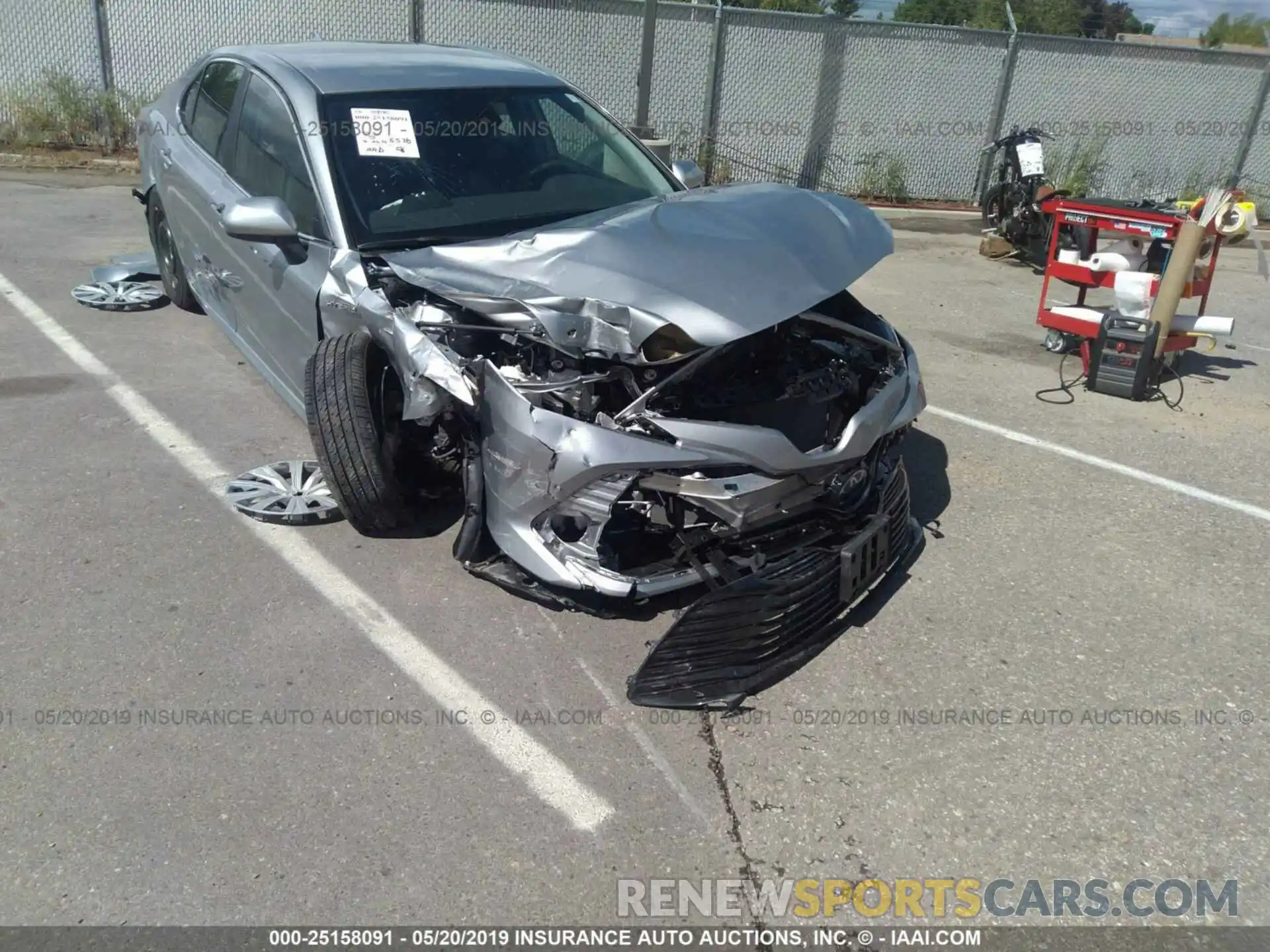 6 Photograph of a damaged car 4T1B31HK5KU005665 TOYOTA CAMRY 2019