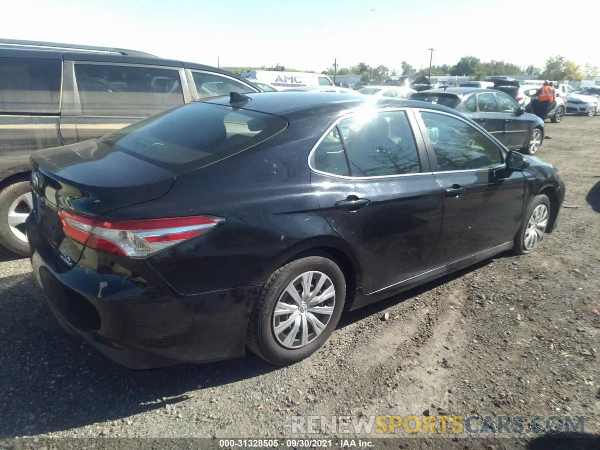 4 Фотография поврежденного автомобиля 4T1B31HK5KU005746 TOYOTA CAMRY 2019