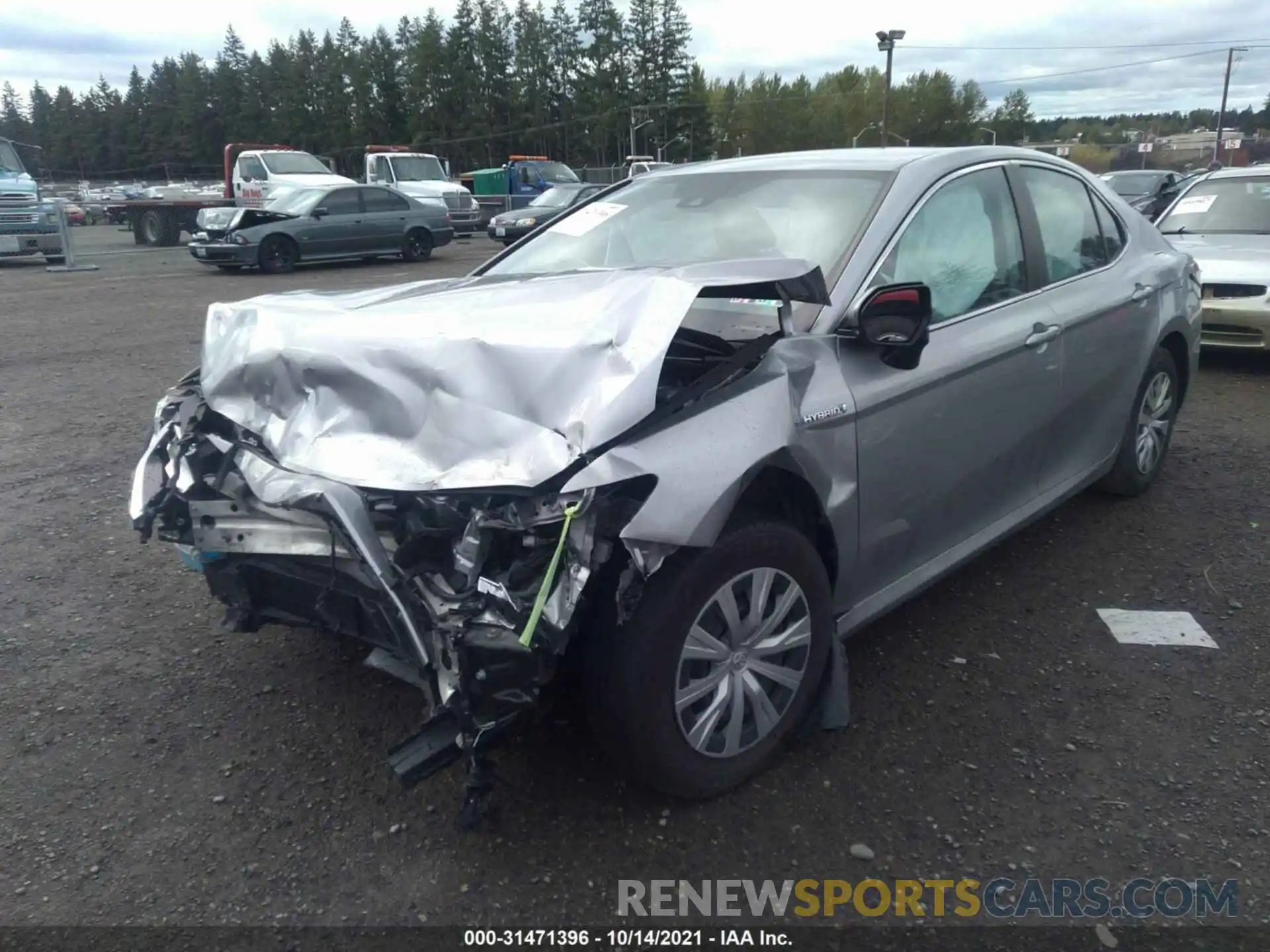 2 Photograph of a damaged car 4T1B31HK5KU006069 TOYOTA CAMRY 2019