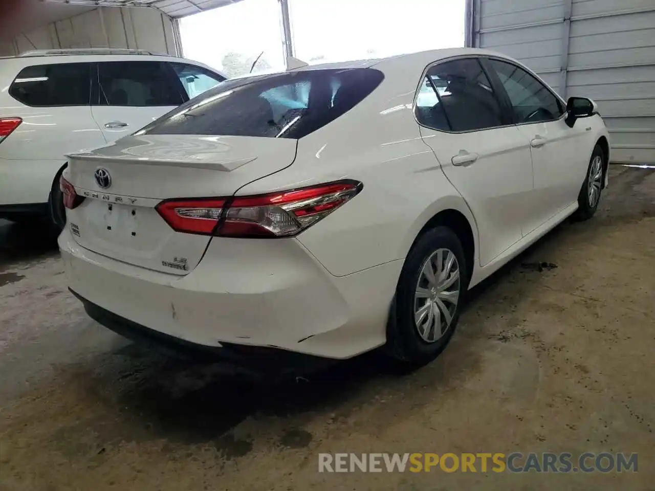 3 Photograph of a damaged car 4T1B31HK5KU006539 TOYOTA CAMRY 2019