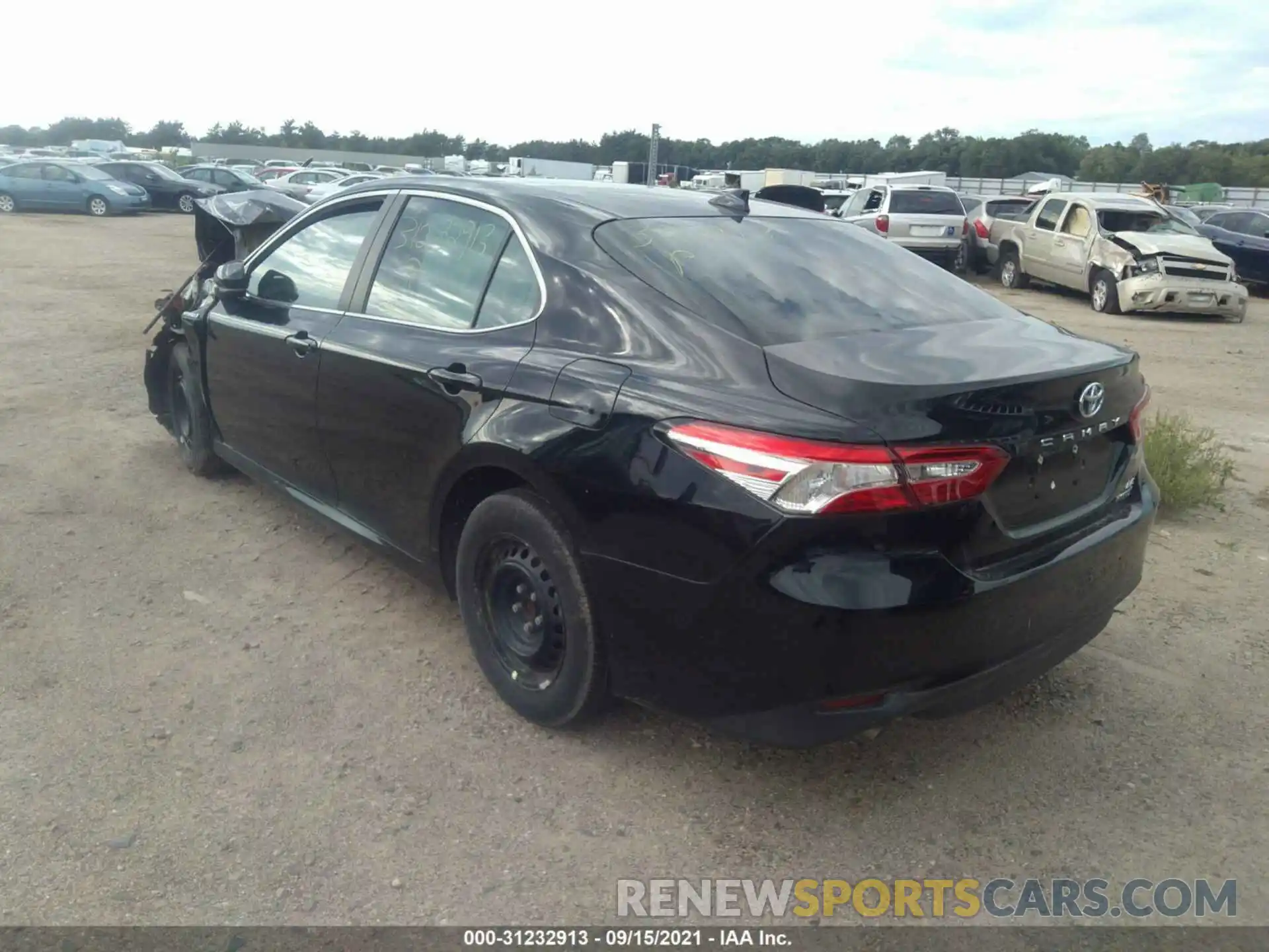 3 Photograph of a damaged car 4T1B31HK5KU006816 TOYOTA CAMRY 2019