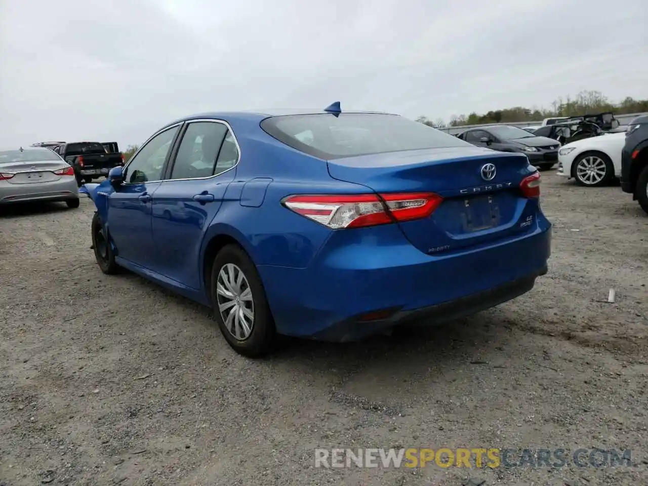 3 Photograph of a damaged car 4T1B31HK5KU007609 TOYOTA CAMRY 2019