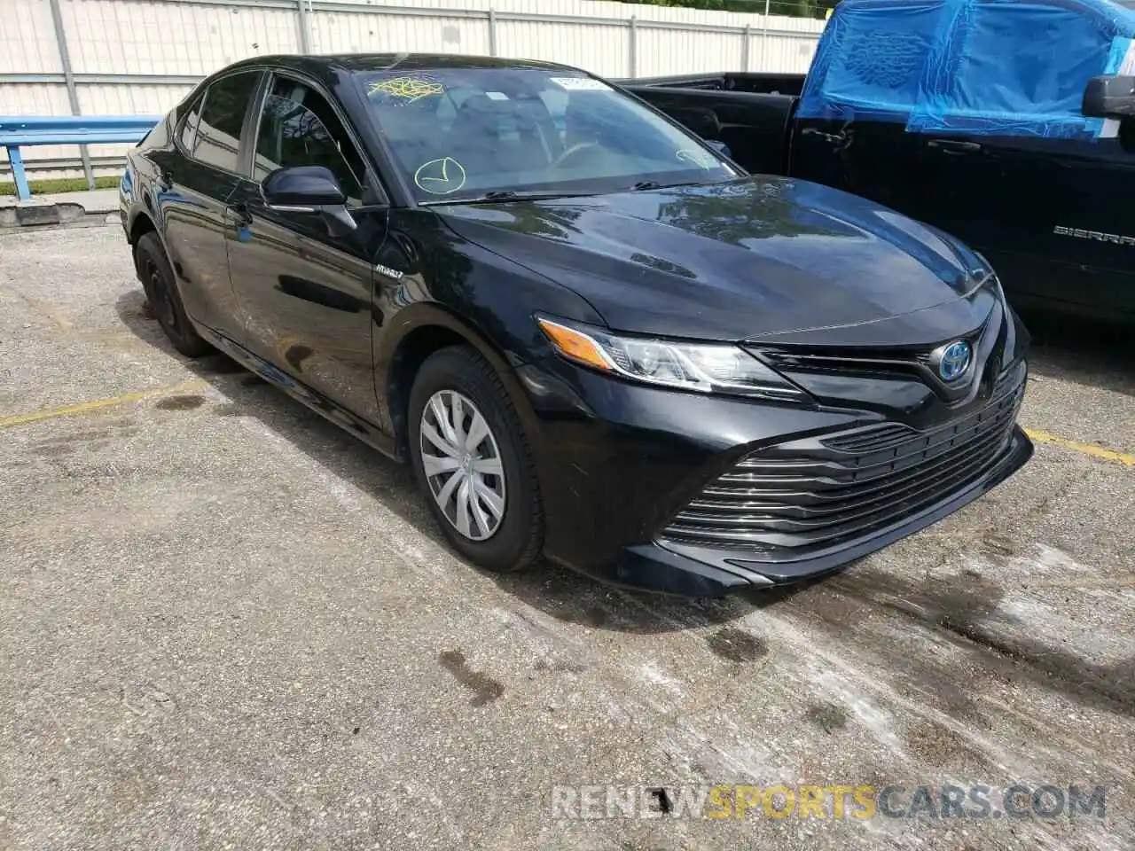 1 Photograph of a damaged car 4T1B31HK5KU510704 TOYOTA CAMRY 2019