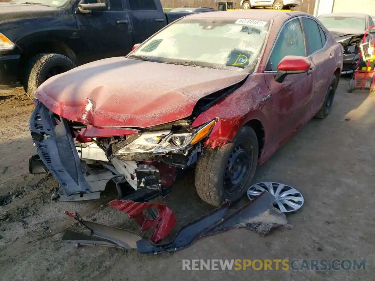 2 Photograph of a damaged car 4T1B31HK5KU510752 TOYOTA CAMRY 2019