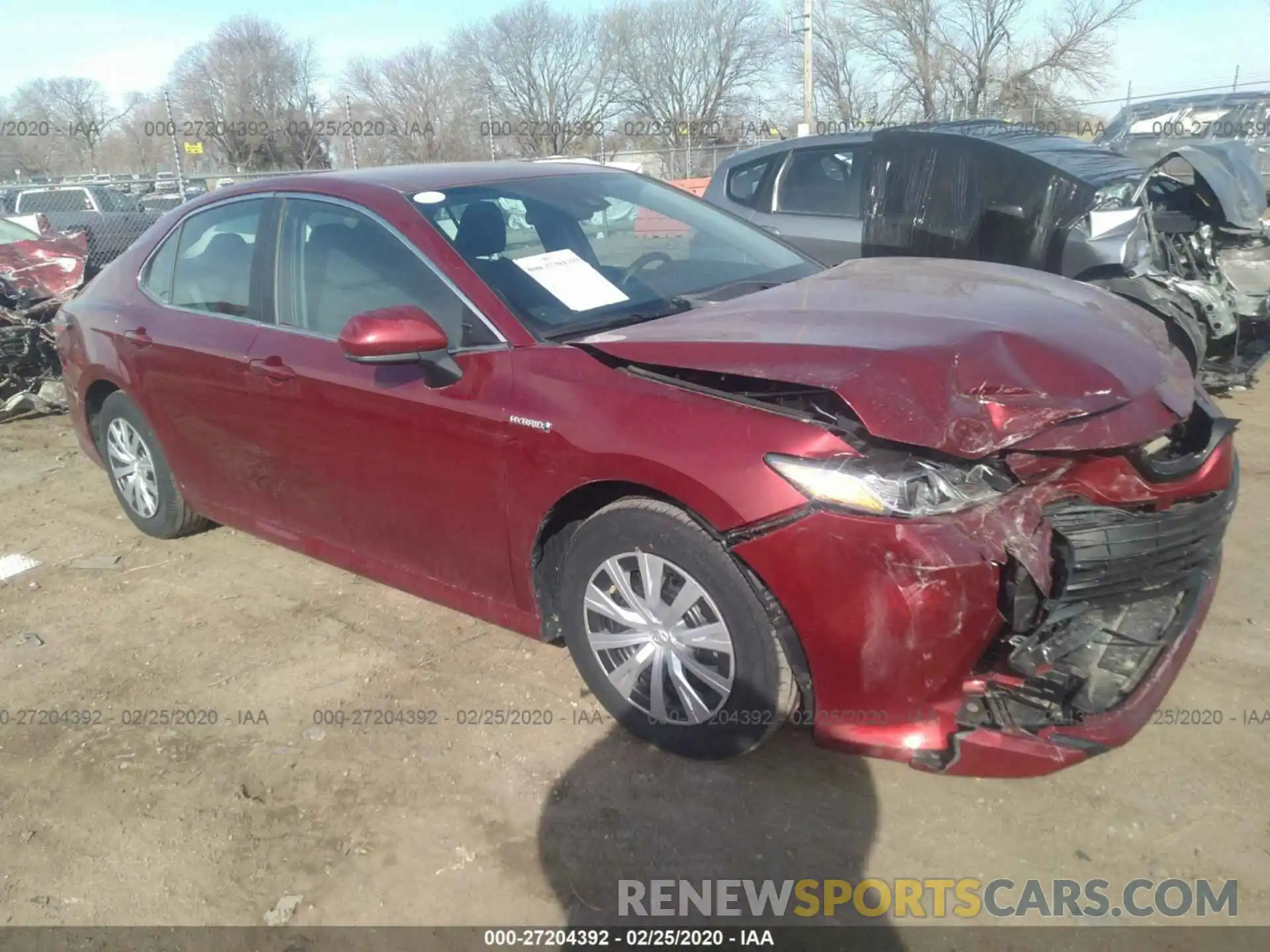 1 Photograph of a damaged car 4T1B31HK5KU511660 TOYOTA CAMRY 2019