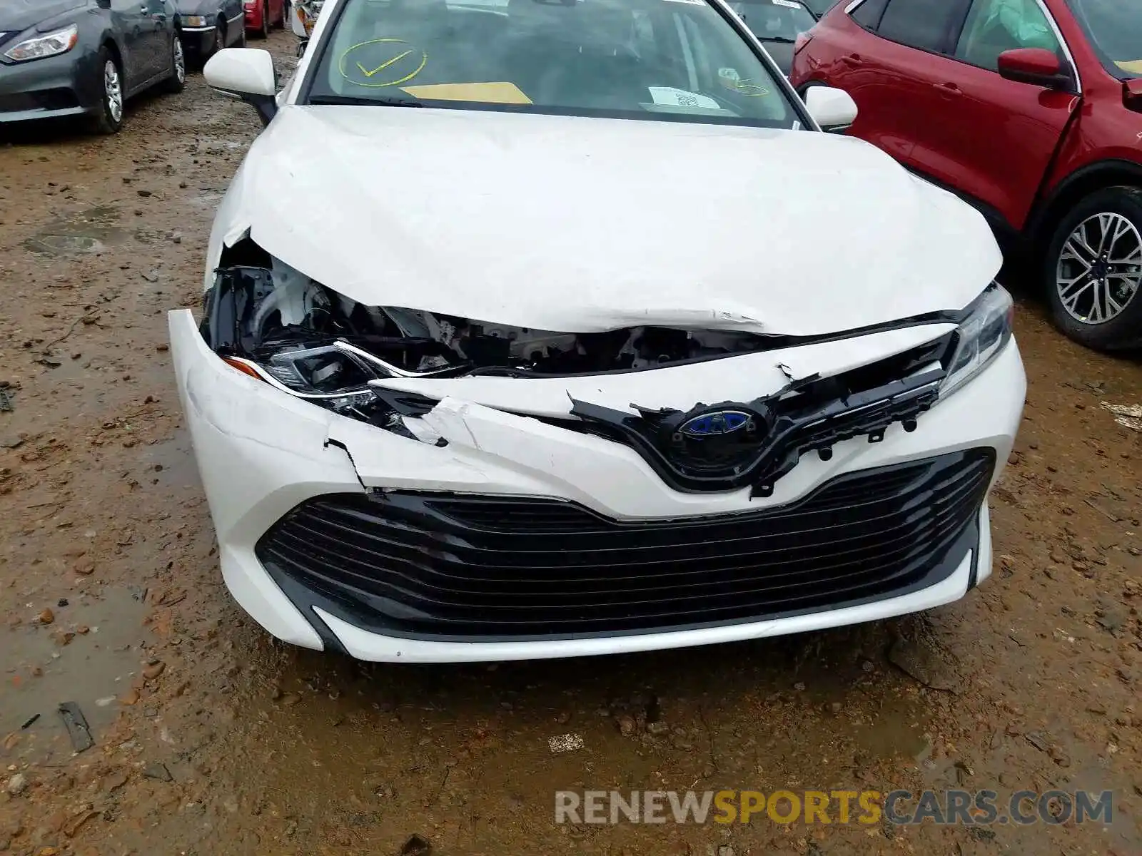 9 Photograph of a damaged car 4T1B31HK5KU511691 TOYOTA CAMRY 2019