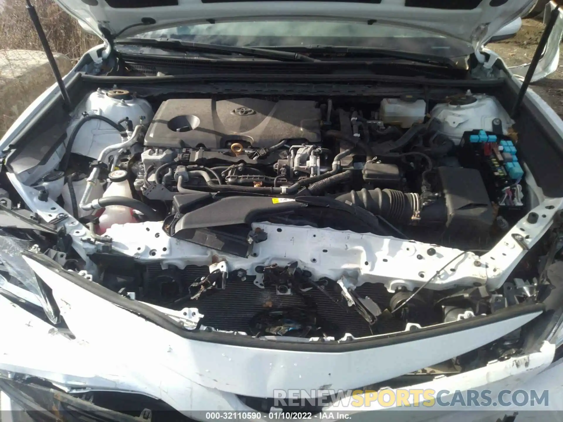 10 Photograph of a damaged car 4T1B31HK5KU514915 TOYOTA CAMRY 2019