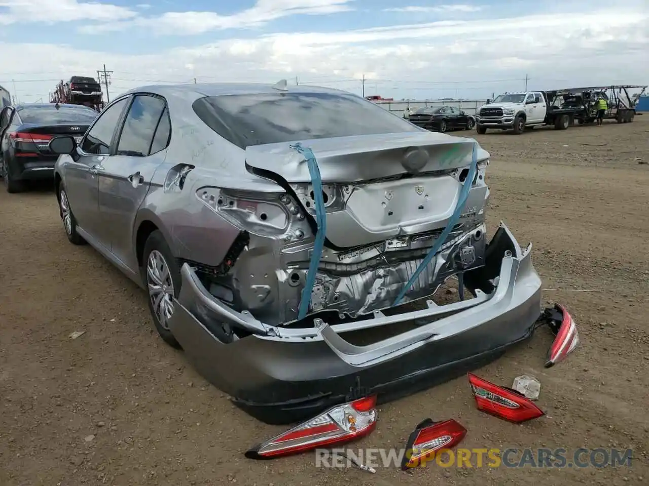 9 Photograph of a damaged car 4T1B31HK5KU515336 TOYOTA CAMRY 2019